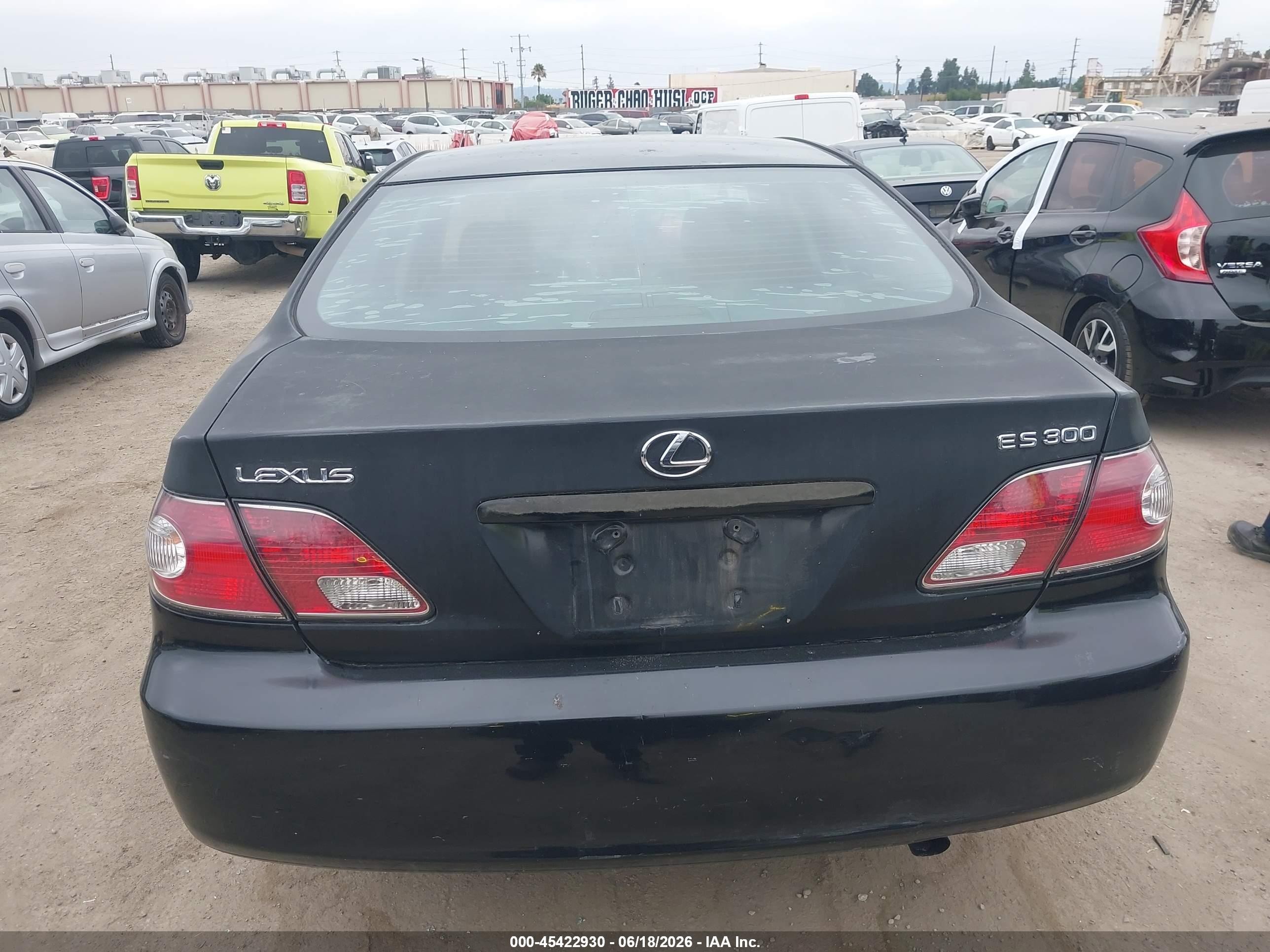 2003 Lexus Es 300 Black vin: JTHBF30G130087318