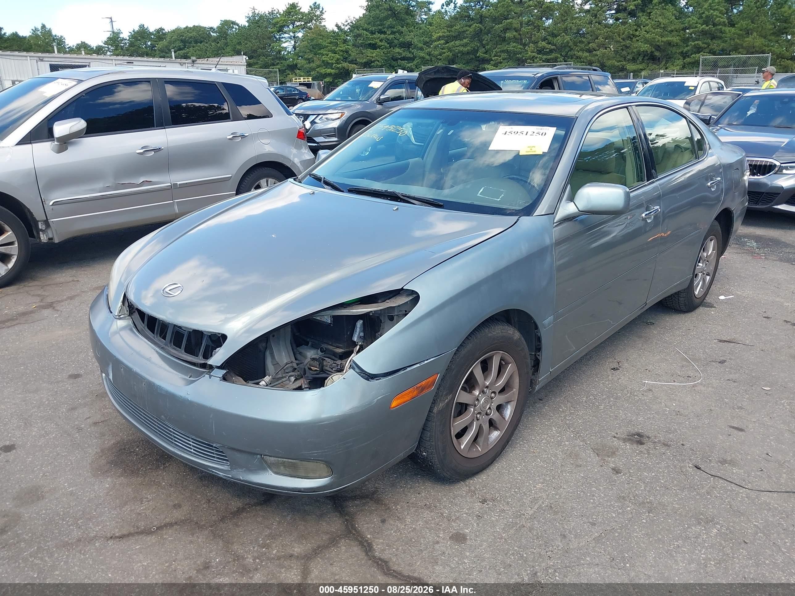 2003 Lexus Es 300   Silver vin: JTHBF30G130090722