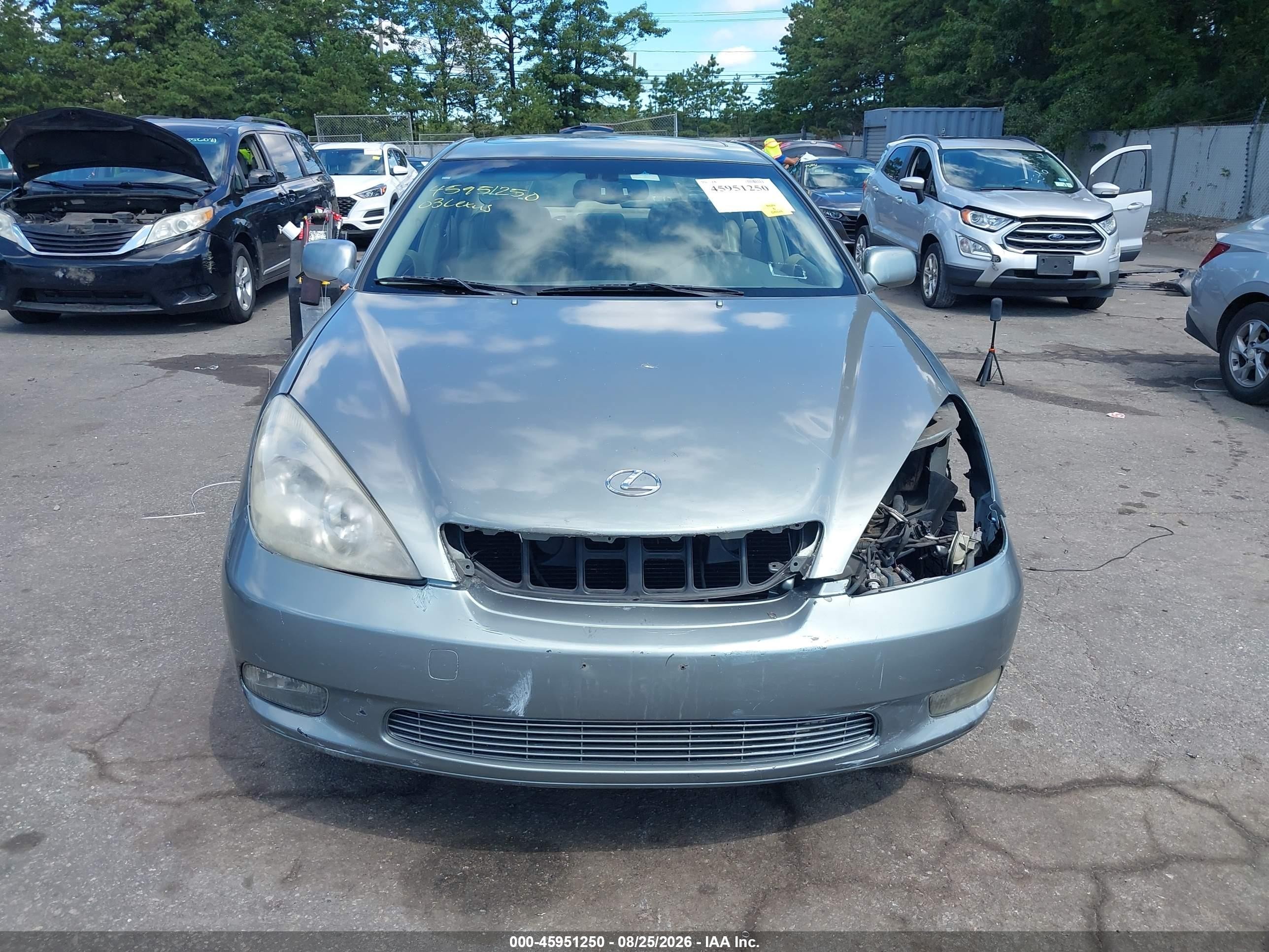 2003 Lexus Es 300   Silver vin: JTHBF30G130090722