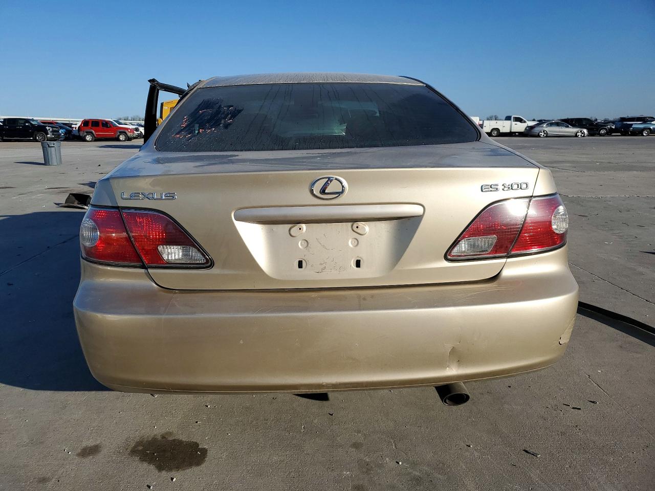 2003 Lexus Es 300 Base Gold vin: JTHBF30G130092468