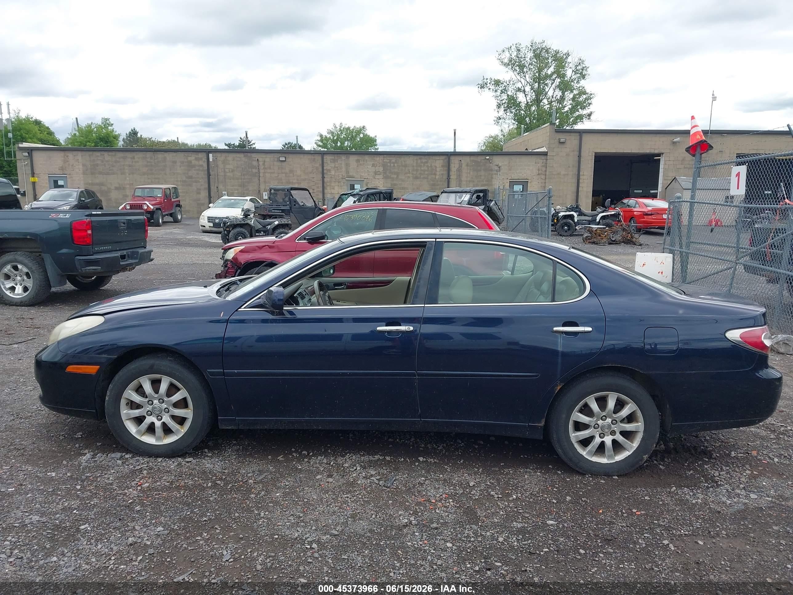 2003 Lexus Es 300 Blue vin: JTHBF30G130099341