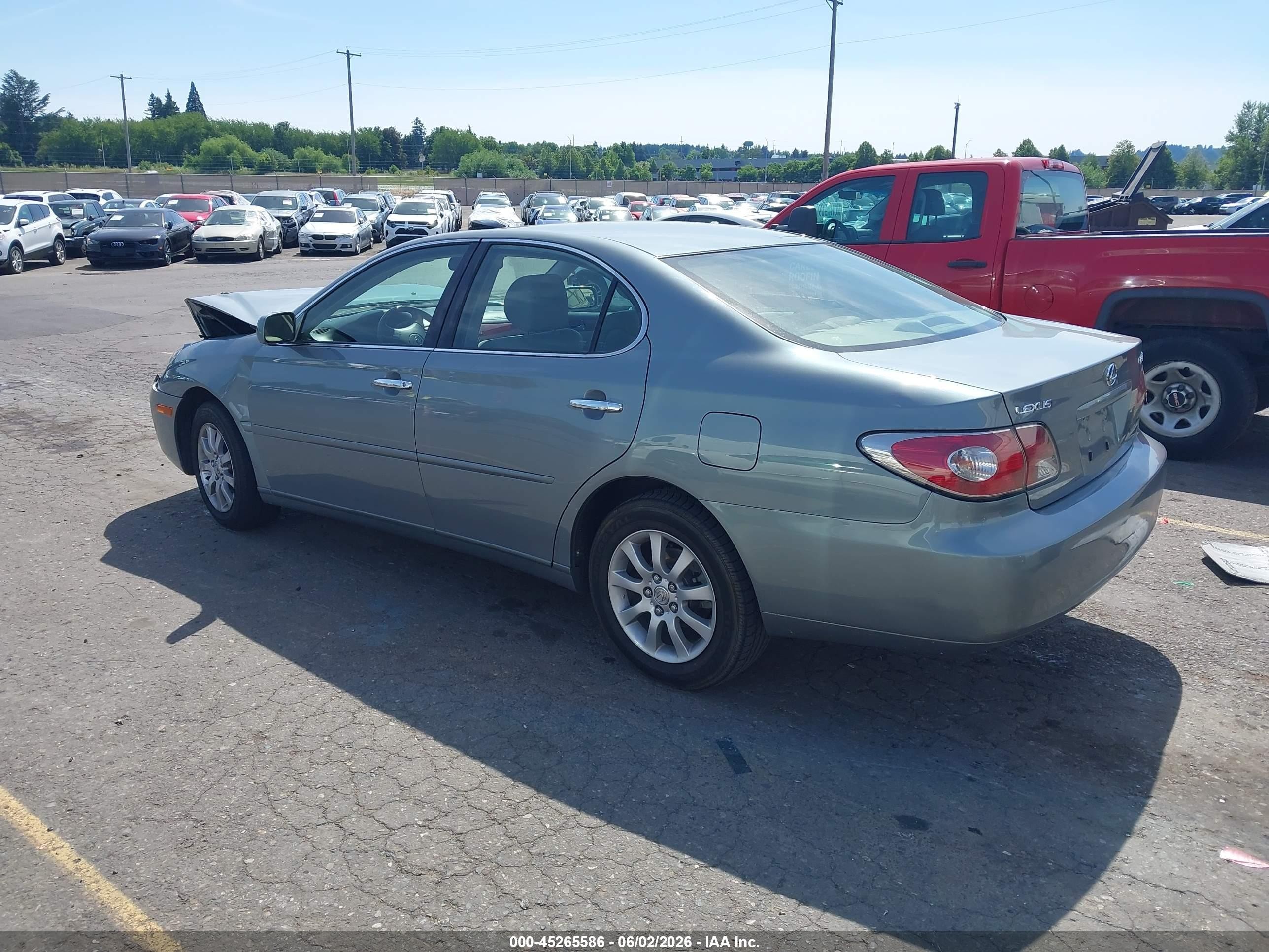 2003 Lexus Es 300   Light Blue vin: JTHBF30G130103114