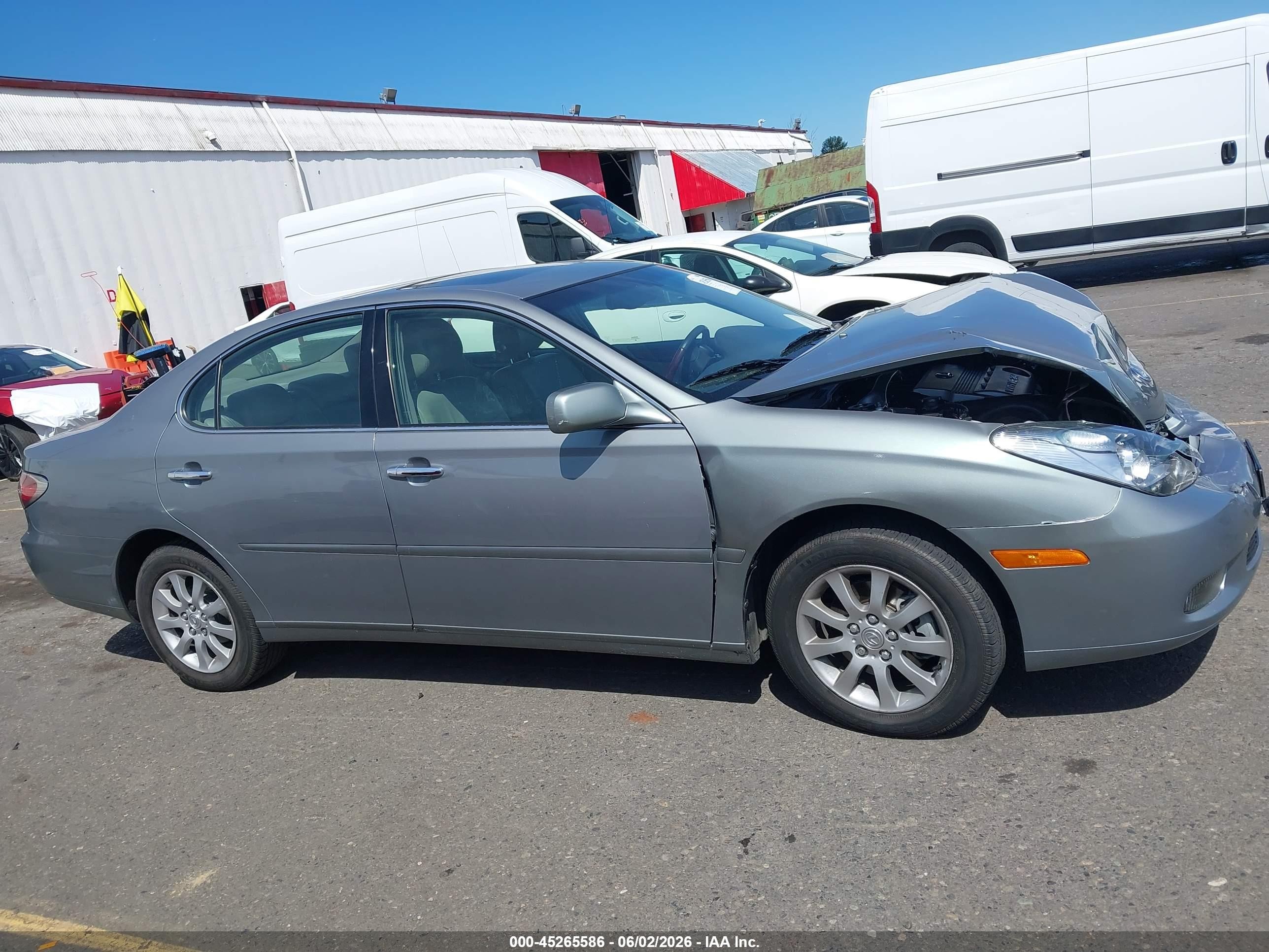 2003 Lexus Es 300   Light Blue vin: JTHBF30G130103114
