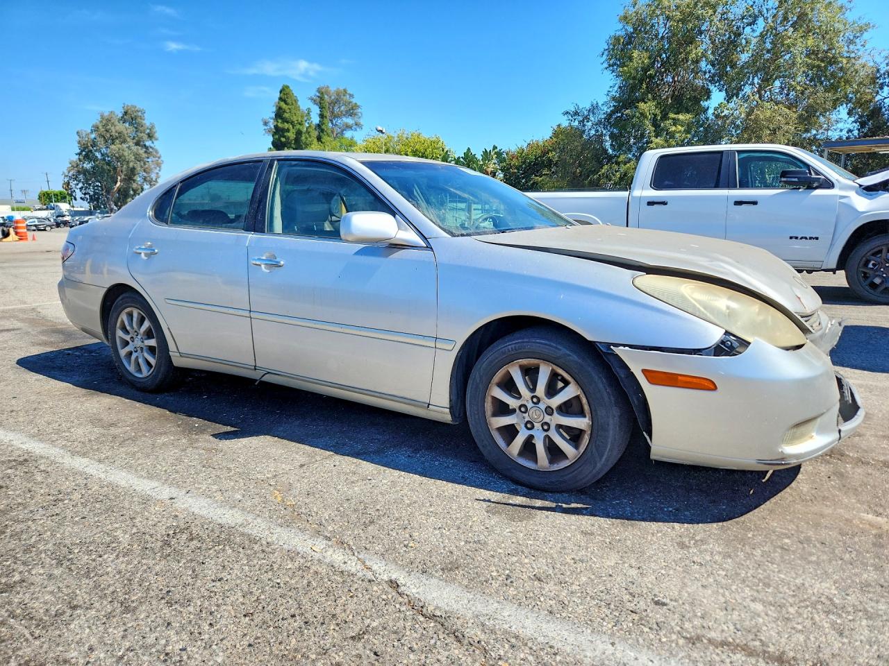 2003 Lexus Es 300 Base Silver vin: JTHBF30G130119930