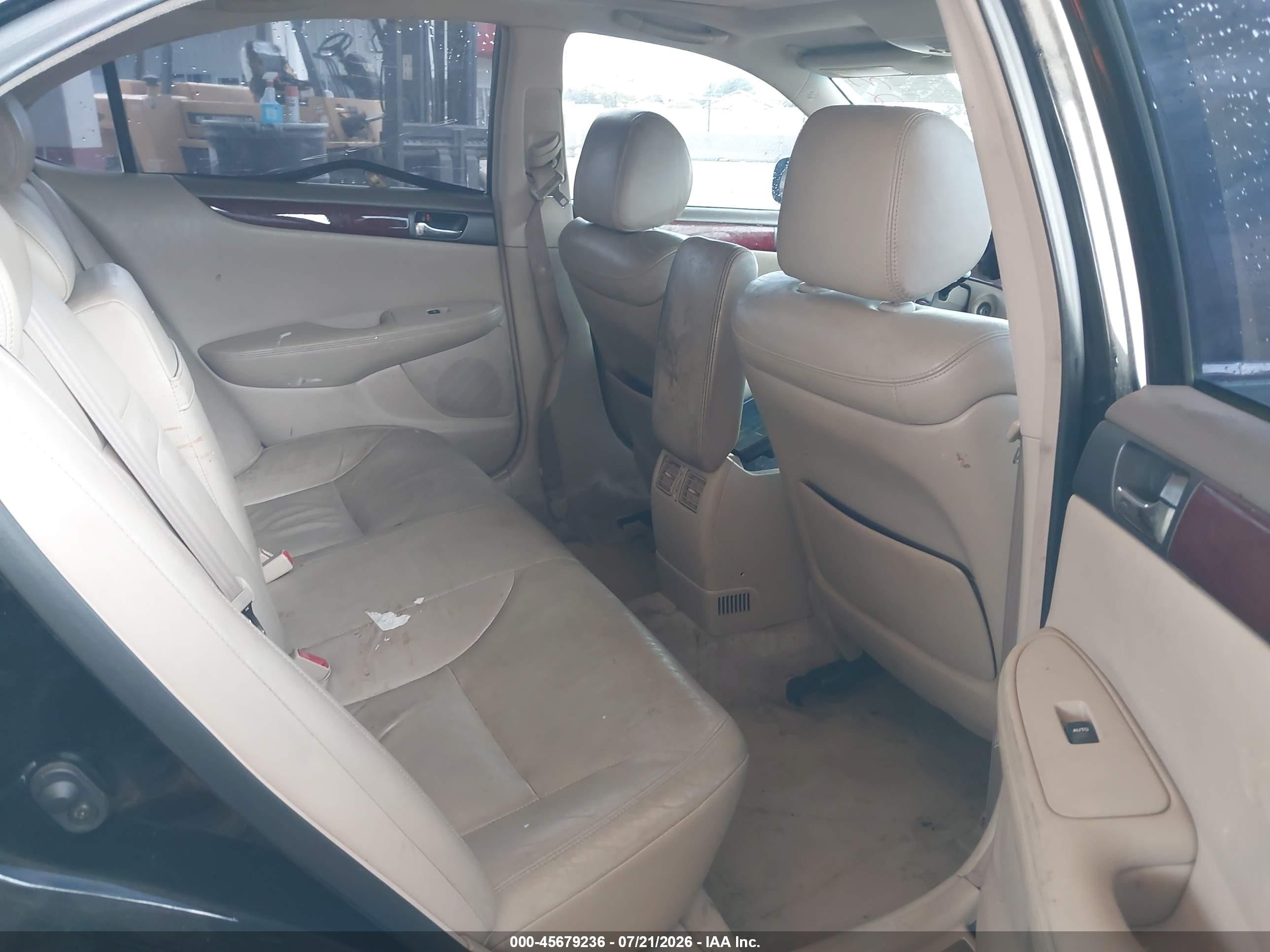 2002 Lexus Es 300   Черный vin: JTHBF30G220050535