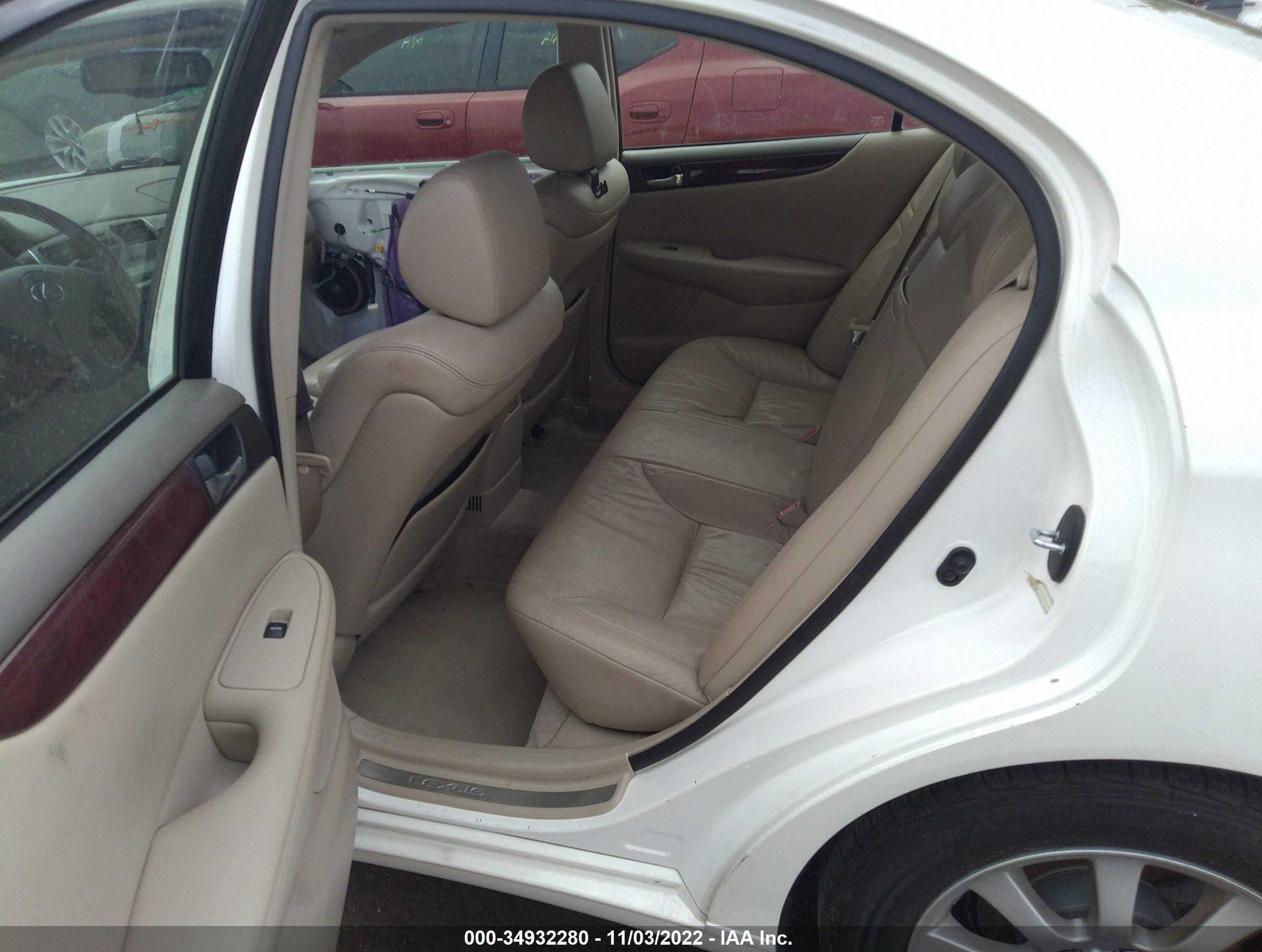 2002 Lexus Es 300 Base (a4) White vin: JTHBF30G220061440