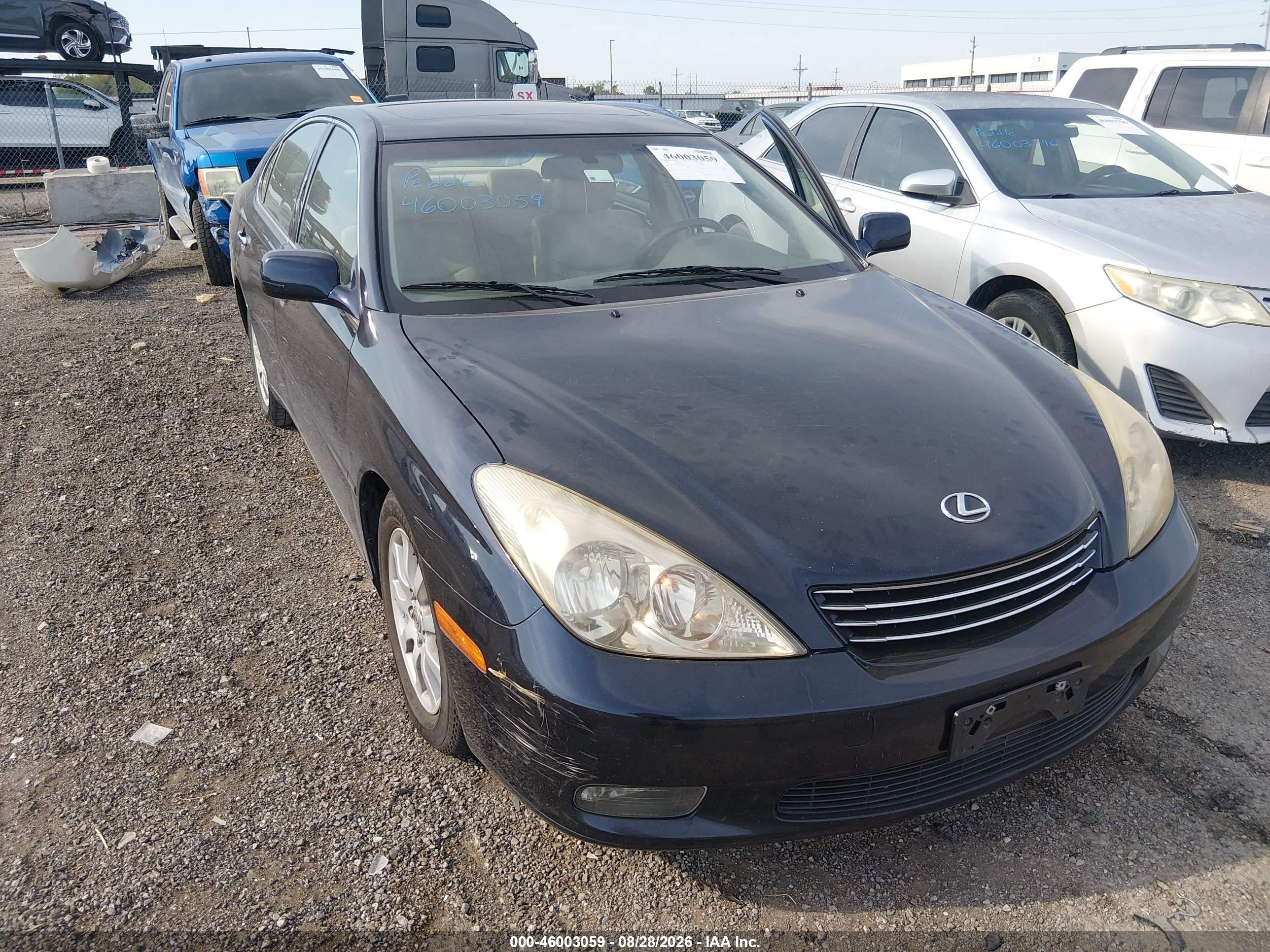 2002 Lexus Es 300   Черный vin: JTHBF30G225016694