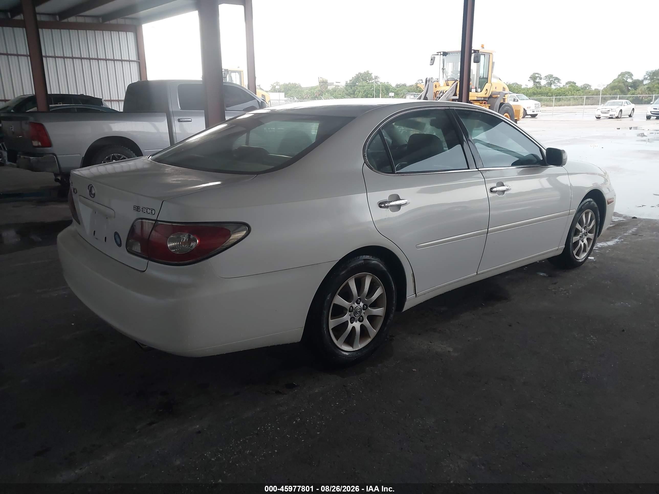 2002 Lexus Es 300 White vin: JTHBF30G225031390
