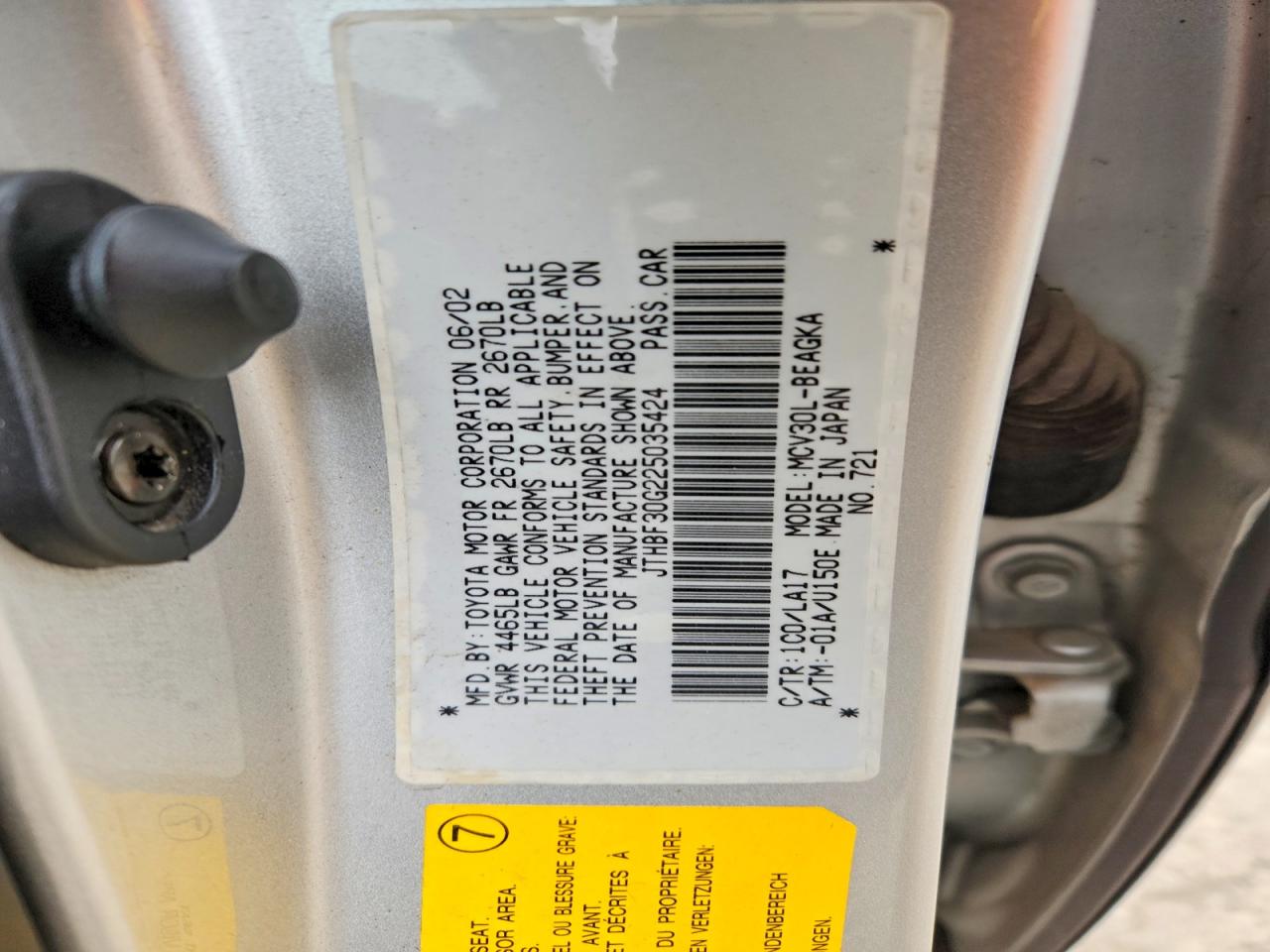 2002 Lexus Es 300 Base Silver vin: JTHBF30G225035424
