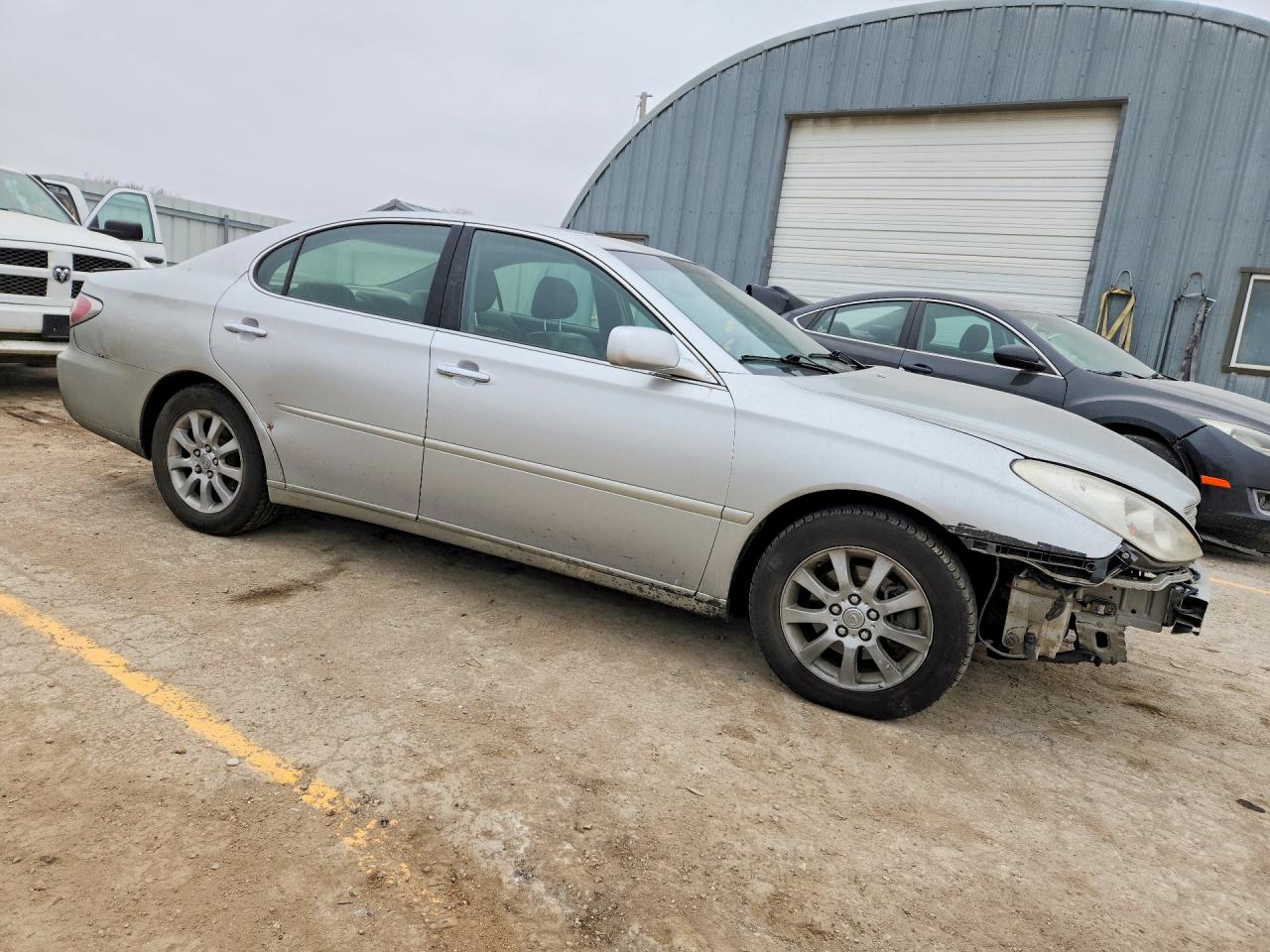2002 Lexus Es 300 Base Silver vin: JTHBF30G225035424