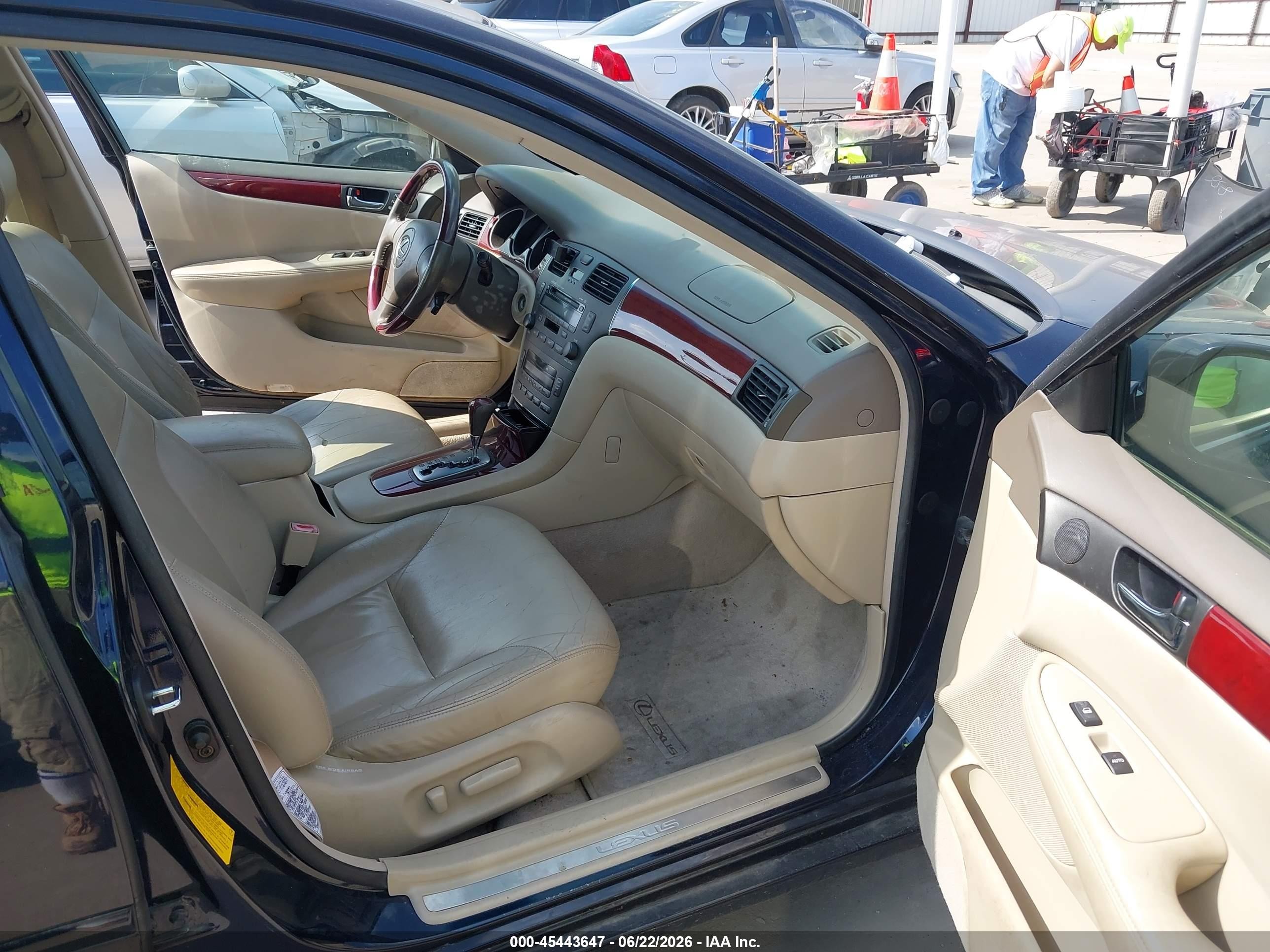 2003 Lexus Es 300   Blue vin: JTHBF30G230088512