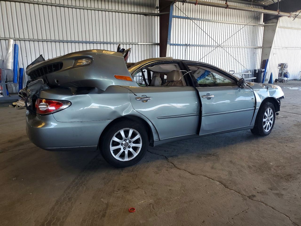 2003 Lexus Es 300 Green vin: JTHBF30G230096366