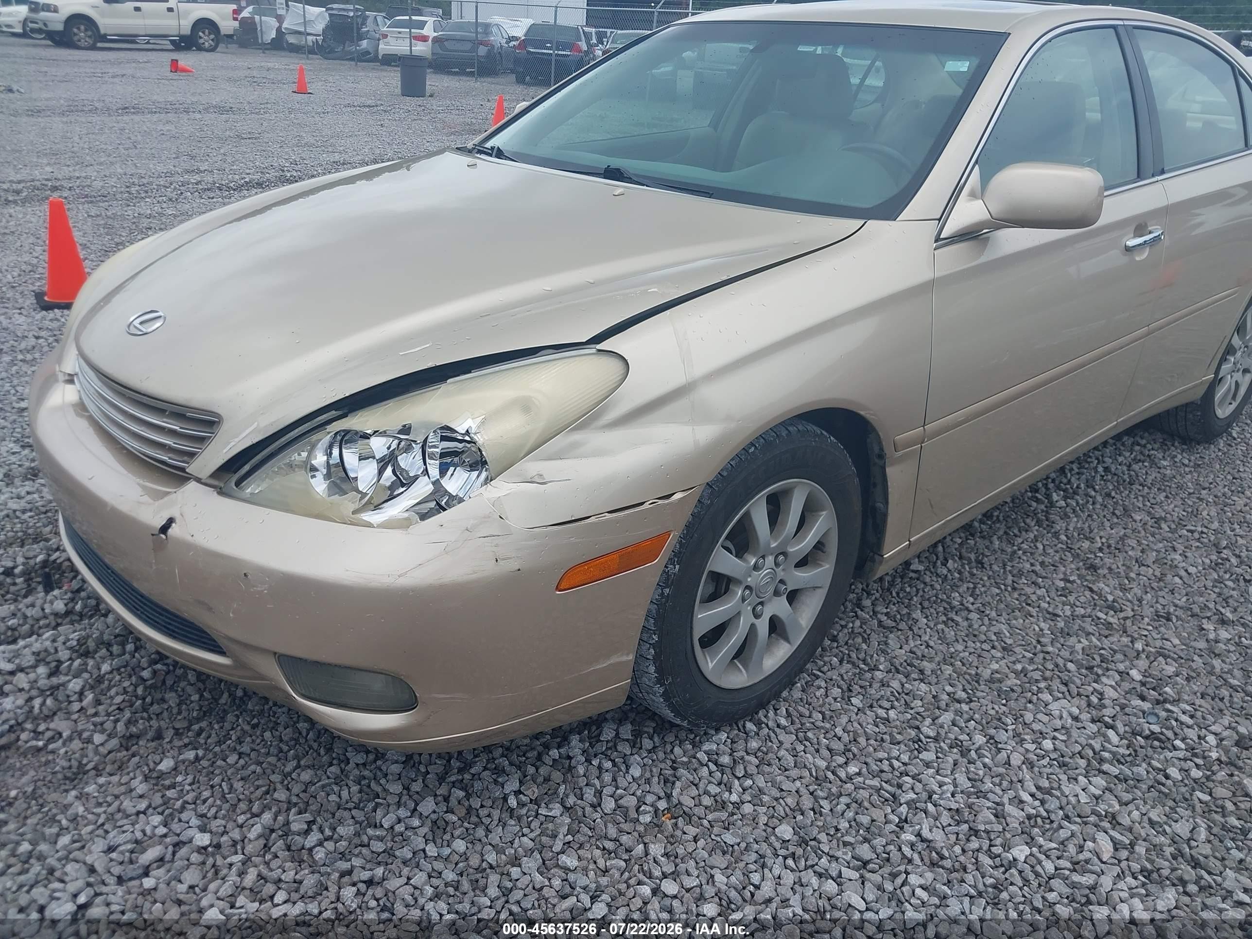2003 Lexus Es 300   Gold vin: JTHBF30G230127714