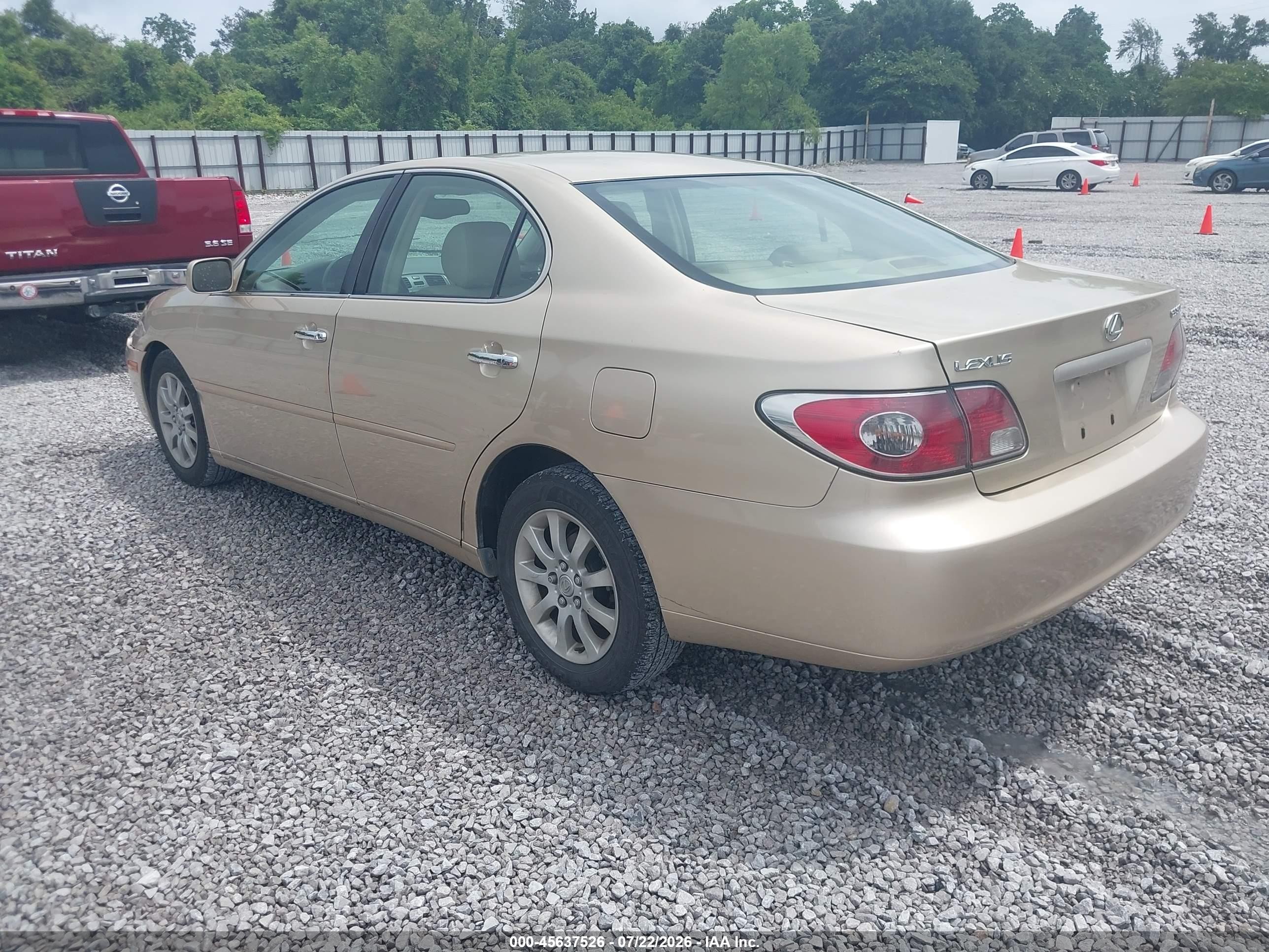 2003 Lexus Es 300   Gold vin: JTHBF30G230127714