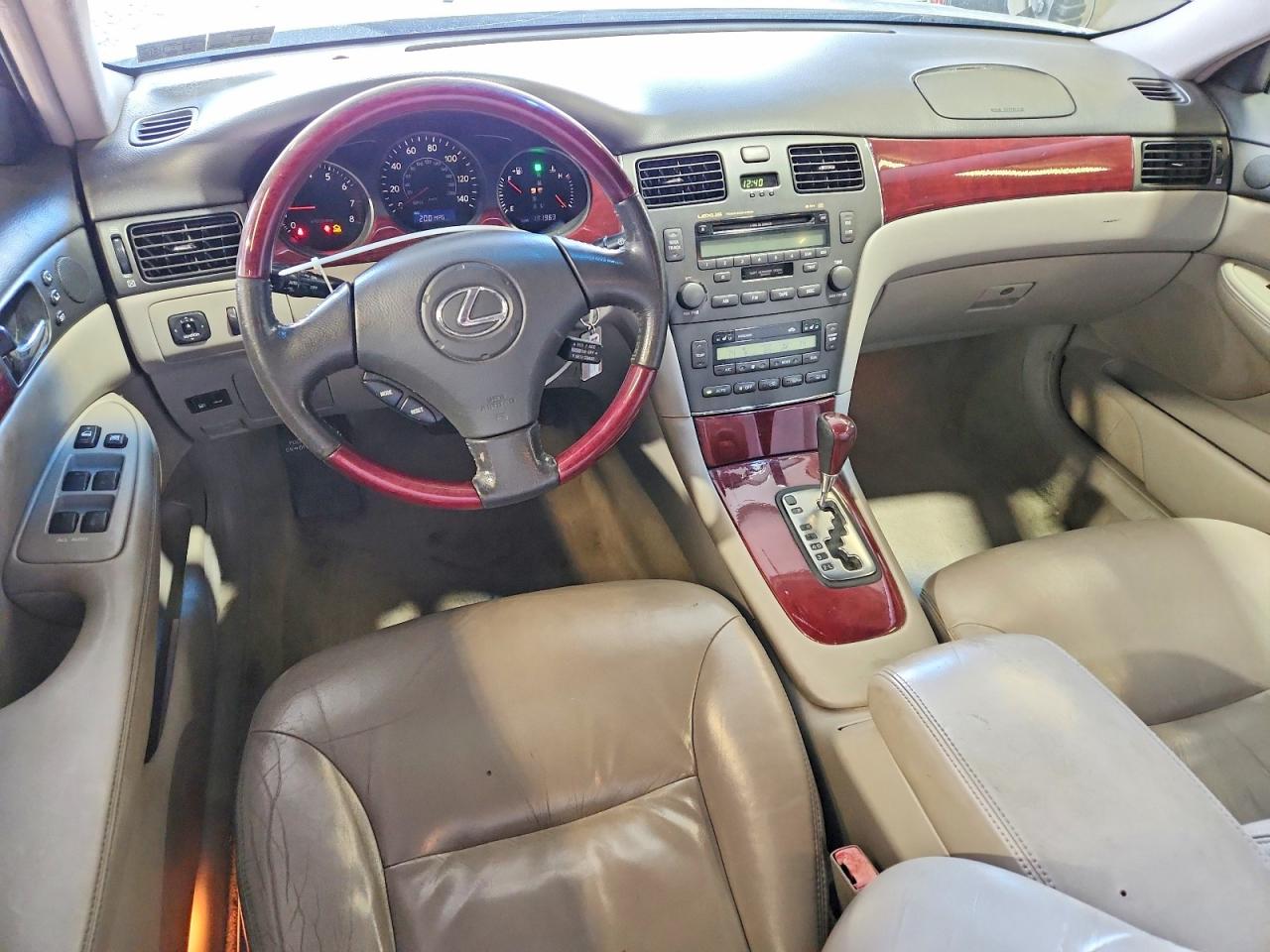 2003 Lexus Es 300 Silver vin: JTHBF30G236005061
