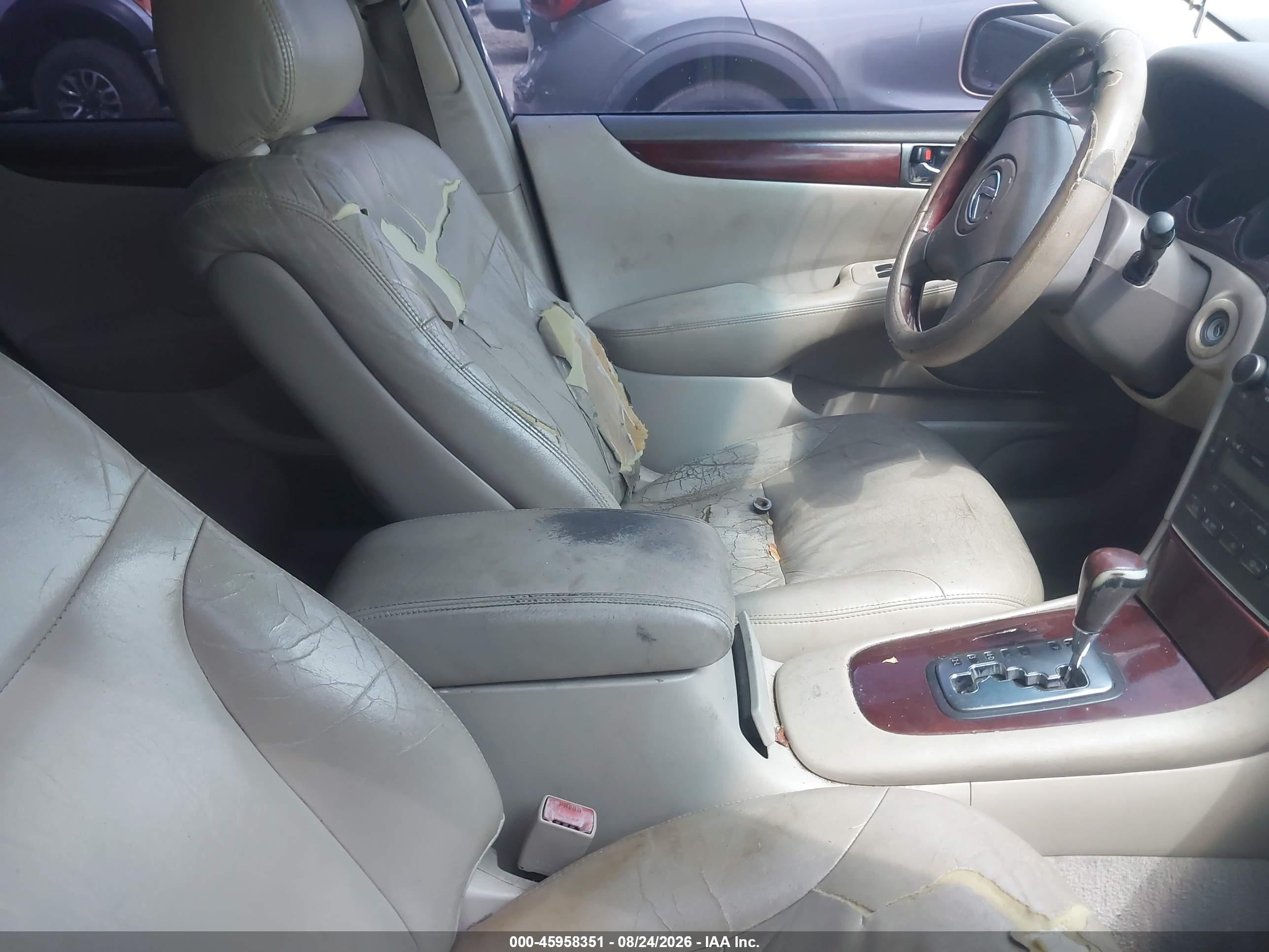2003 Lexus Es 300   Золотой vin: JTHBF30G236006629