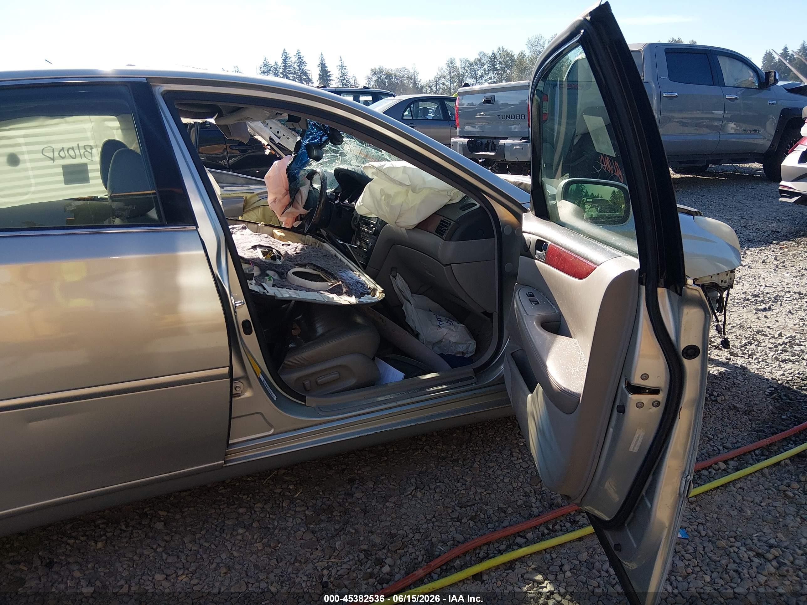2002 Lexus Es 300 Серебряный vin: JTHBF30G320026485