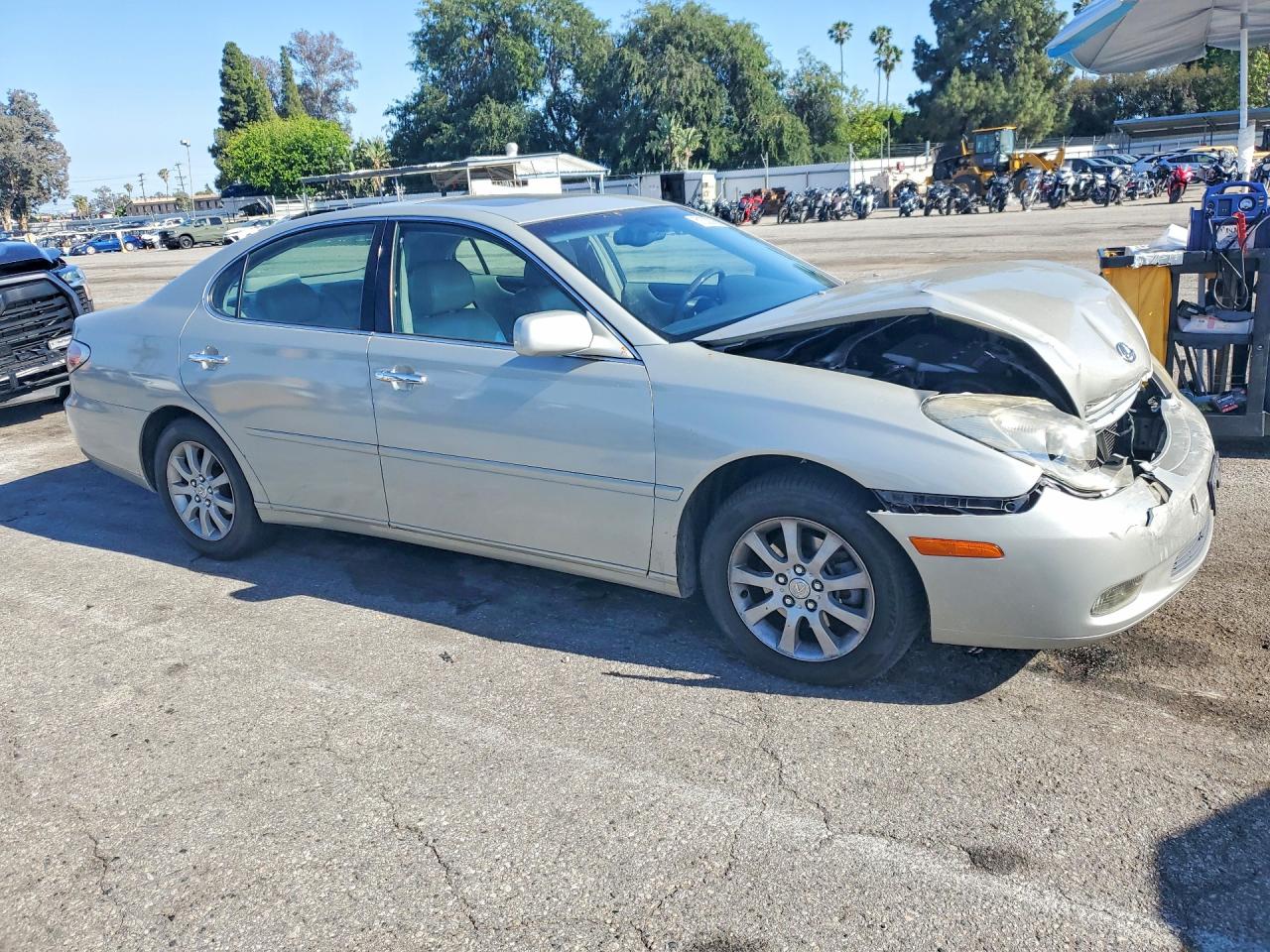2002 Lexus Es 300 Silver vin: JTHBF30G320080031
