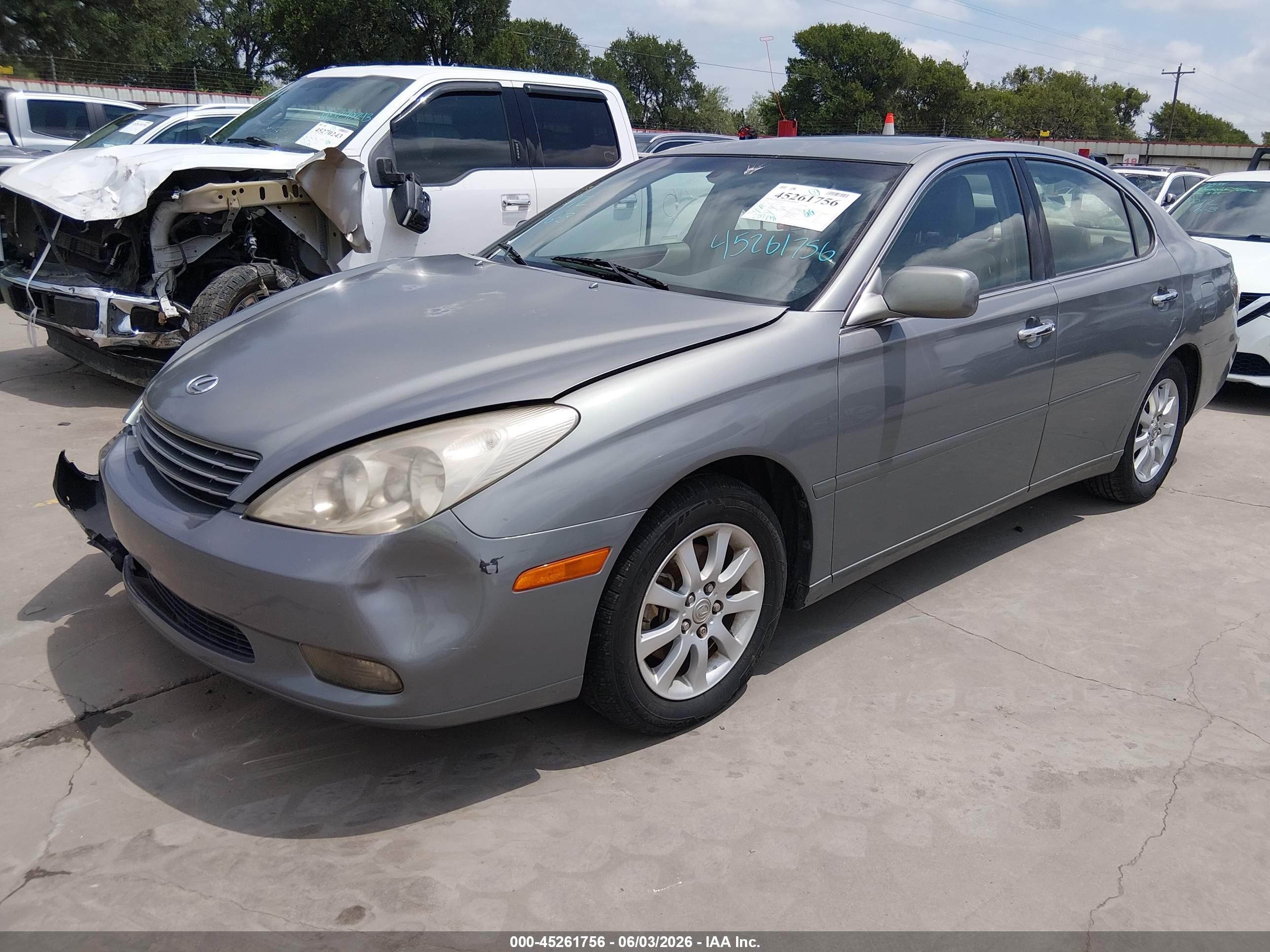 2002 Lexus Es 300   Gray vin: JTHBF30G325023332