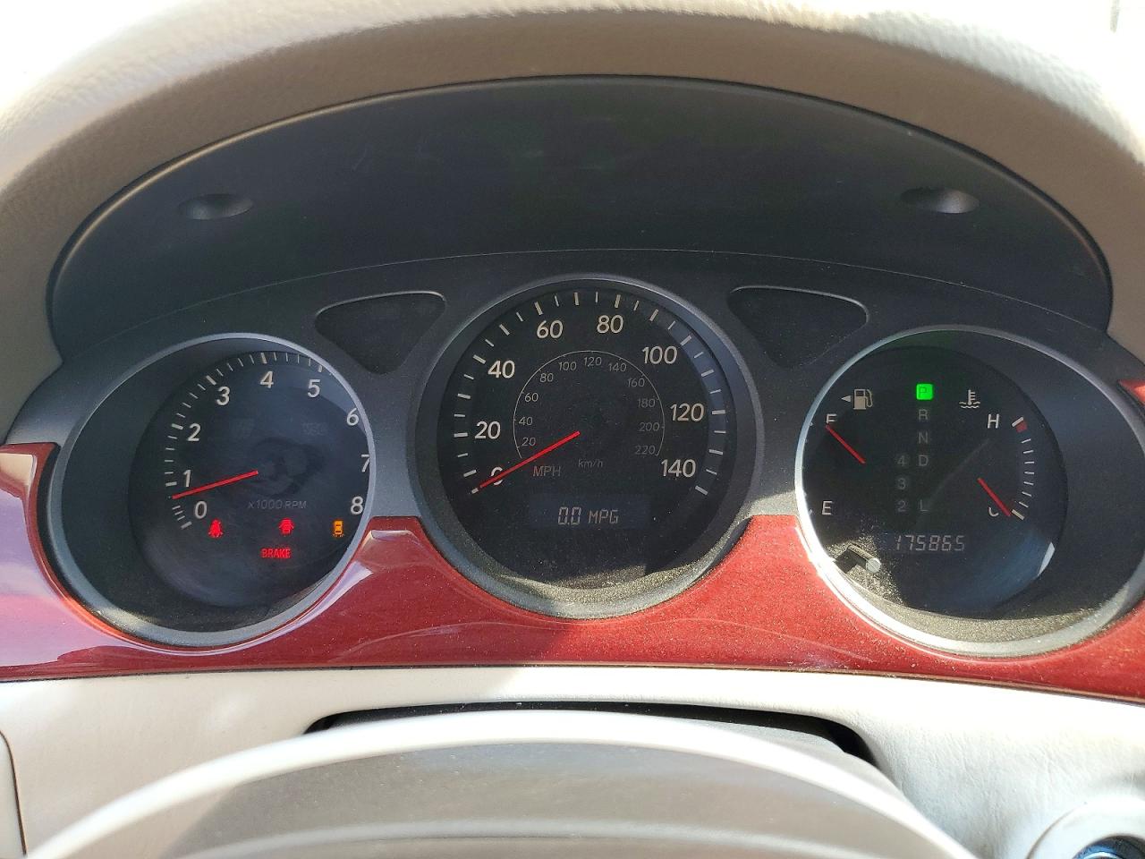 2003 Lexus Es 300 Белый vin: JTHBF30G330090043