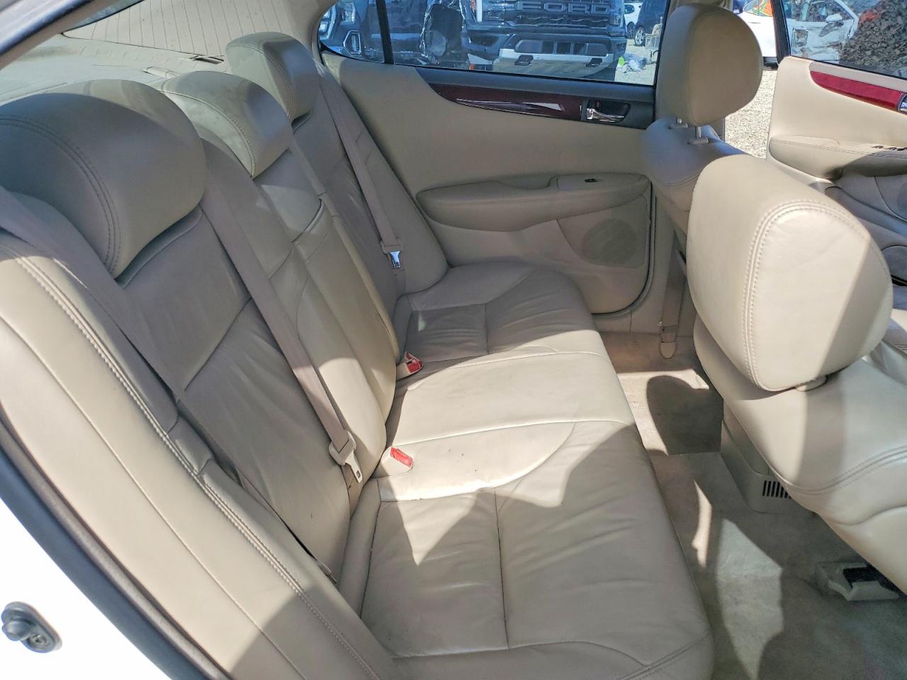 2003 Lexus Es 300 Белый vin: JTHBF30G330090043