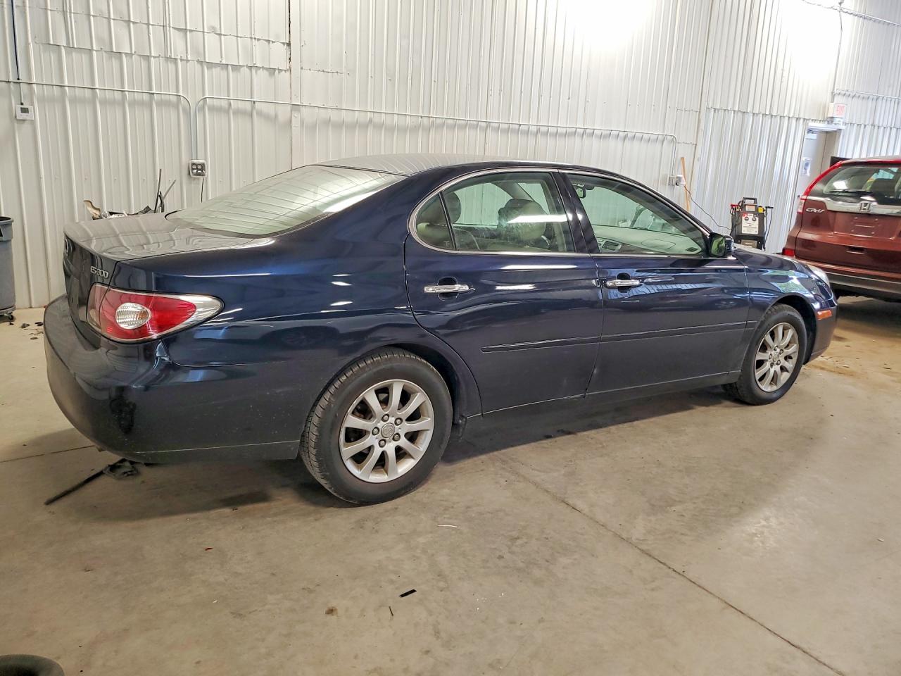 2003 Lexus Es 300 Blue vin: JTHBF30G330092651