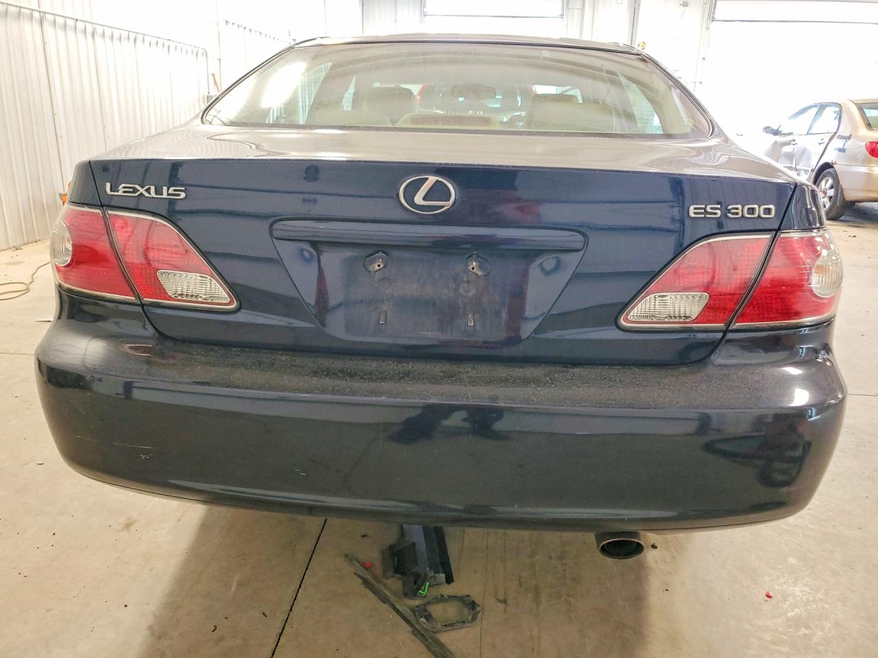 2003 Lexus Es 300 Blue vin: JTHBF30G330092651