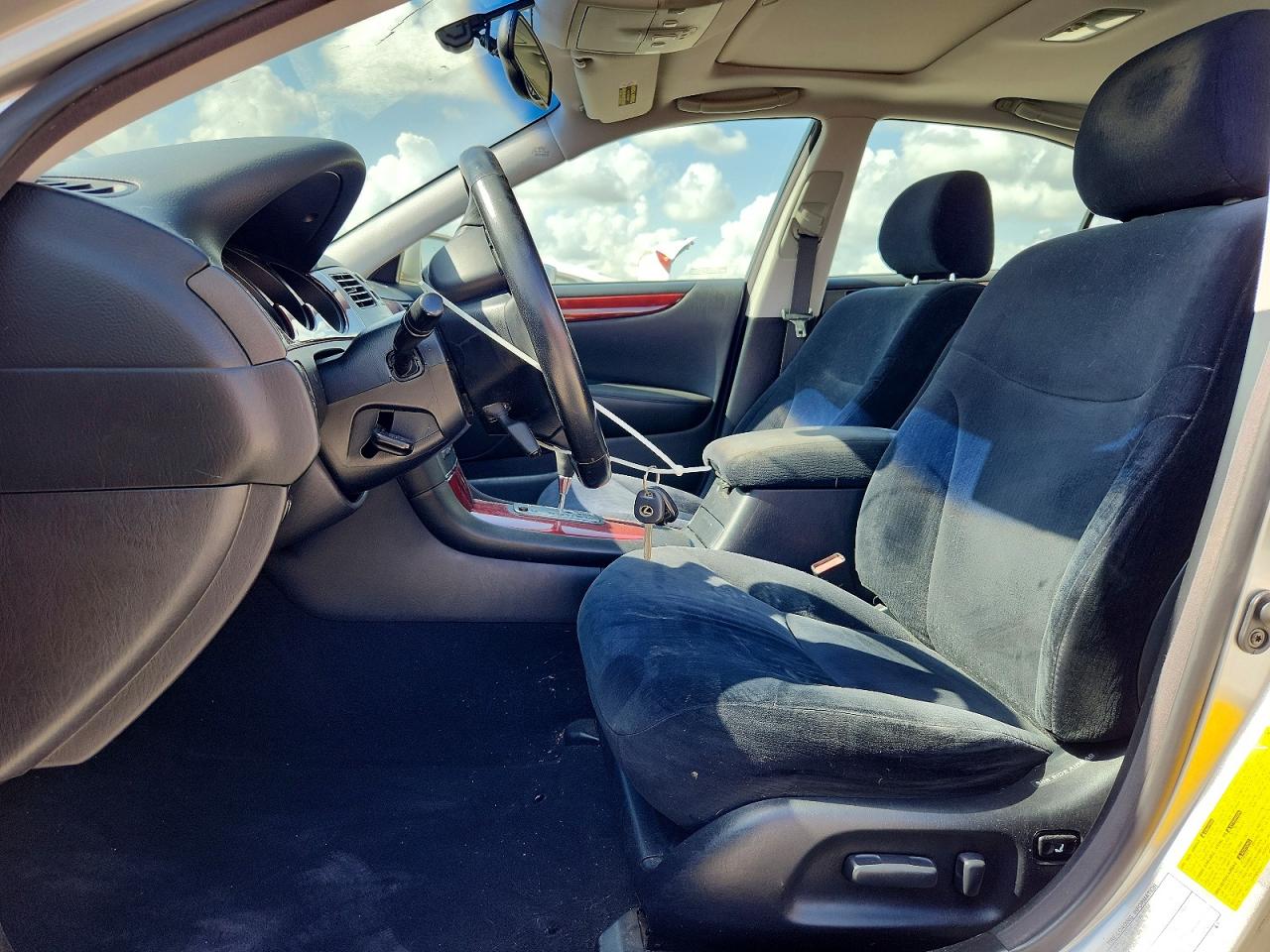 2003 Lexus Es 300 Silver vin: JTHBF30G330094402