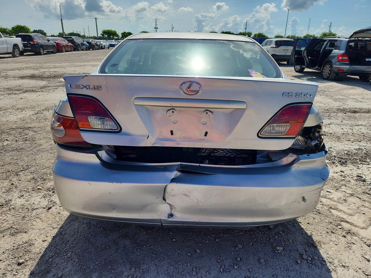 2003 Lexus Es 300 Silver vin: JTHBF30G330094402