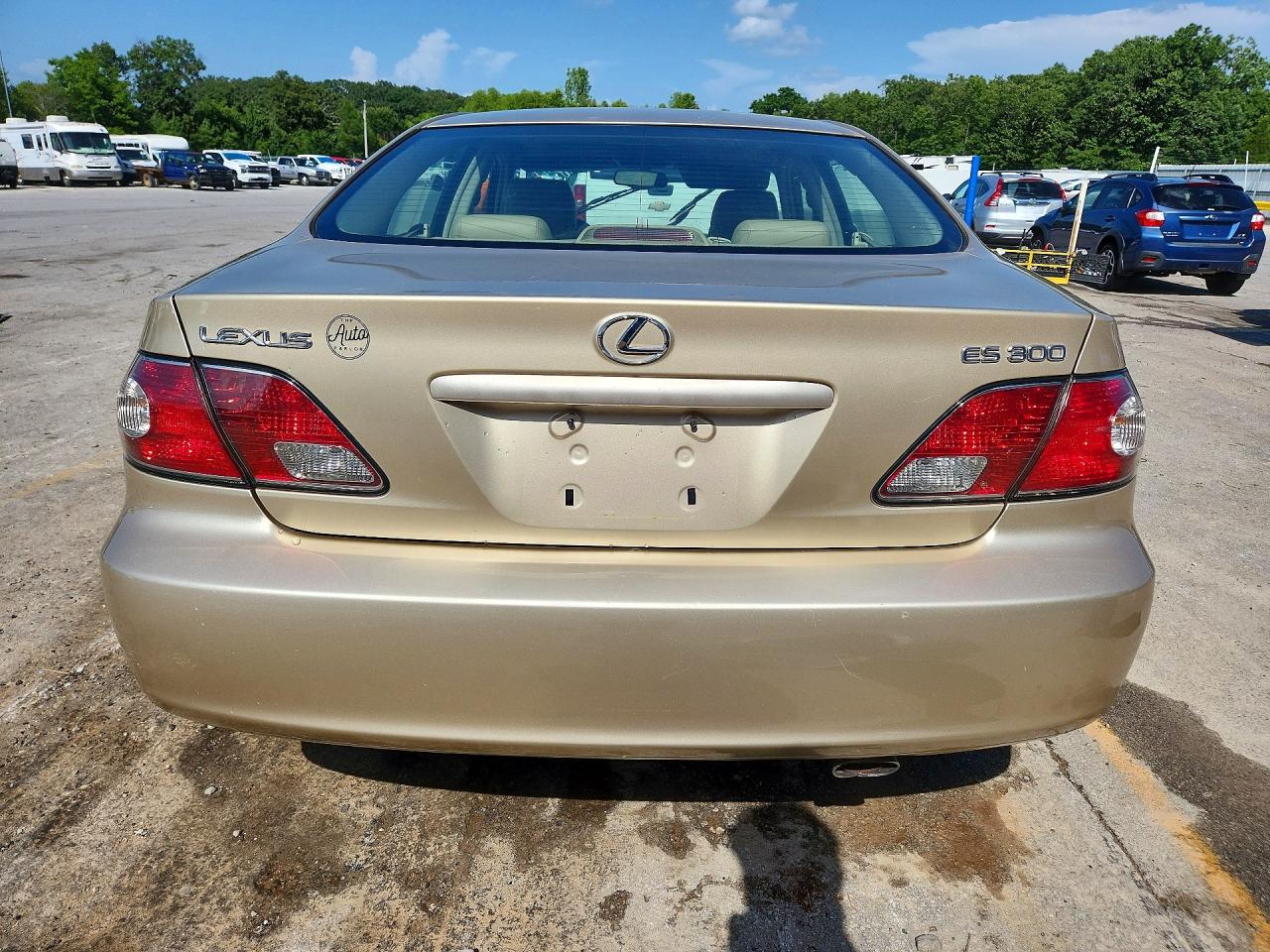 2003 Lexus Es 300 Gold vin: JTHBF30G330109190