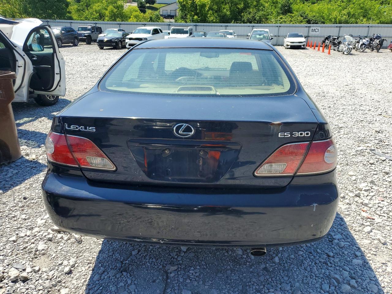 2003 Lexus Es 300 Черный vin: JTHBF30G330112901