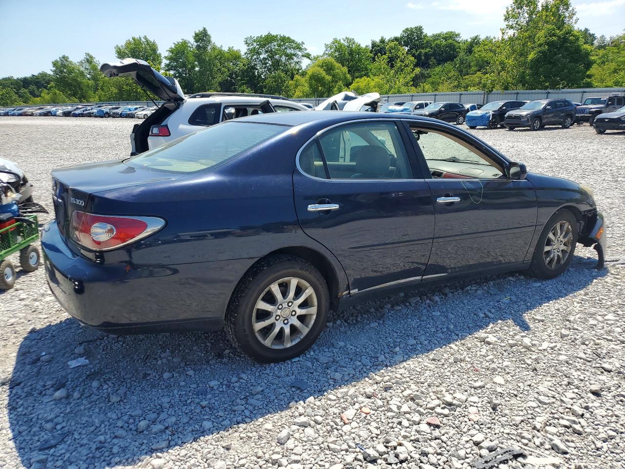 2003 Lexus Es 300 Черный vin: JTHBF30G330112901