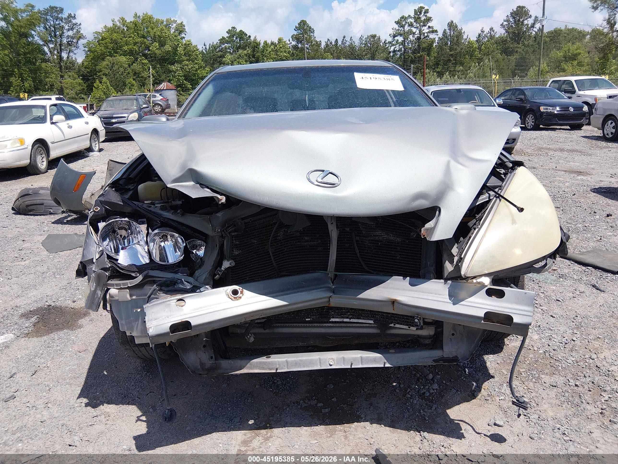 2003 Lexus Es 300   Silver vin: JTHBF30G330113966