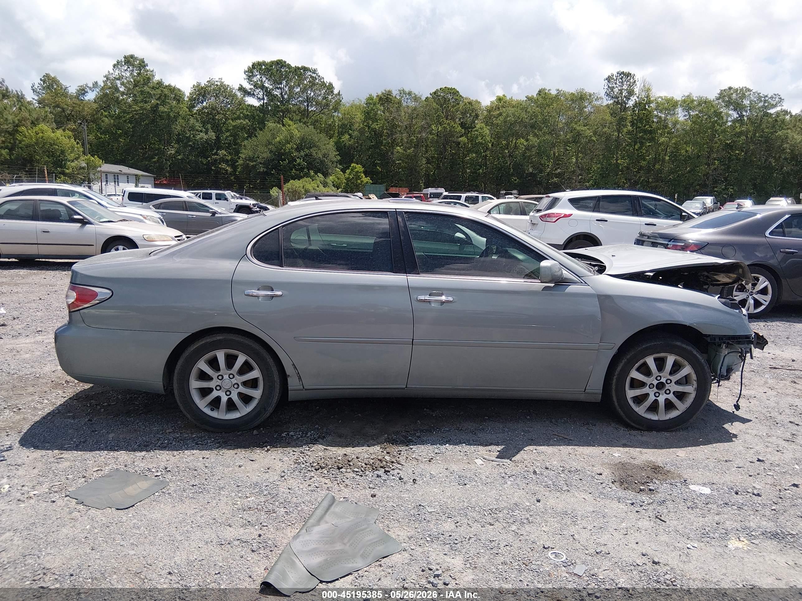 2003 Lexus Es 300   Silver vin: JTHBF30G330113966