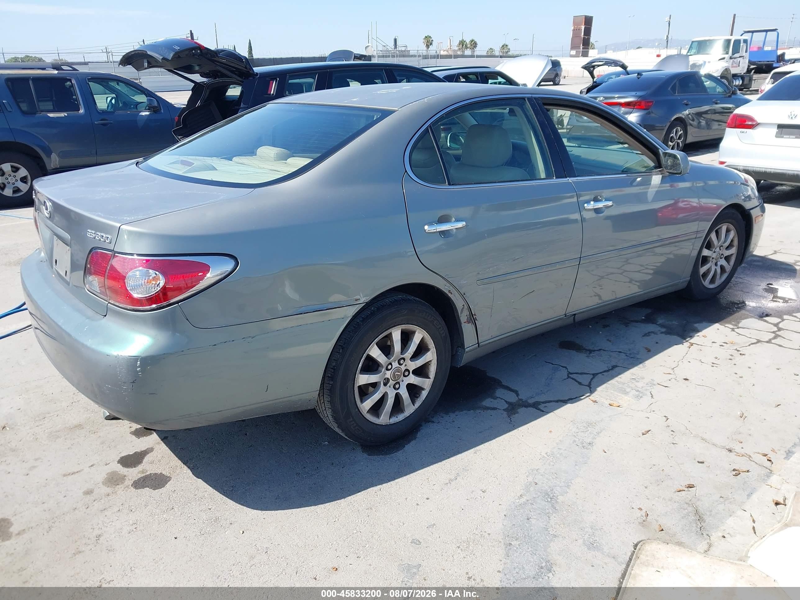 2003 Lexus Es 300   Gray vin: JTHBF30G330125258