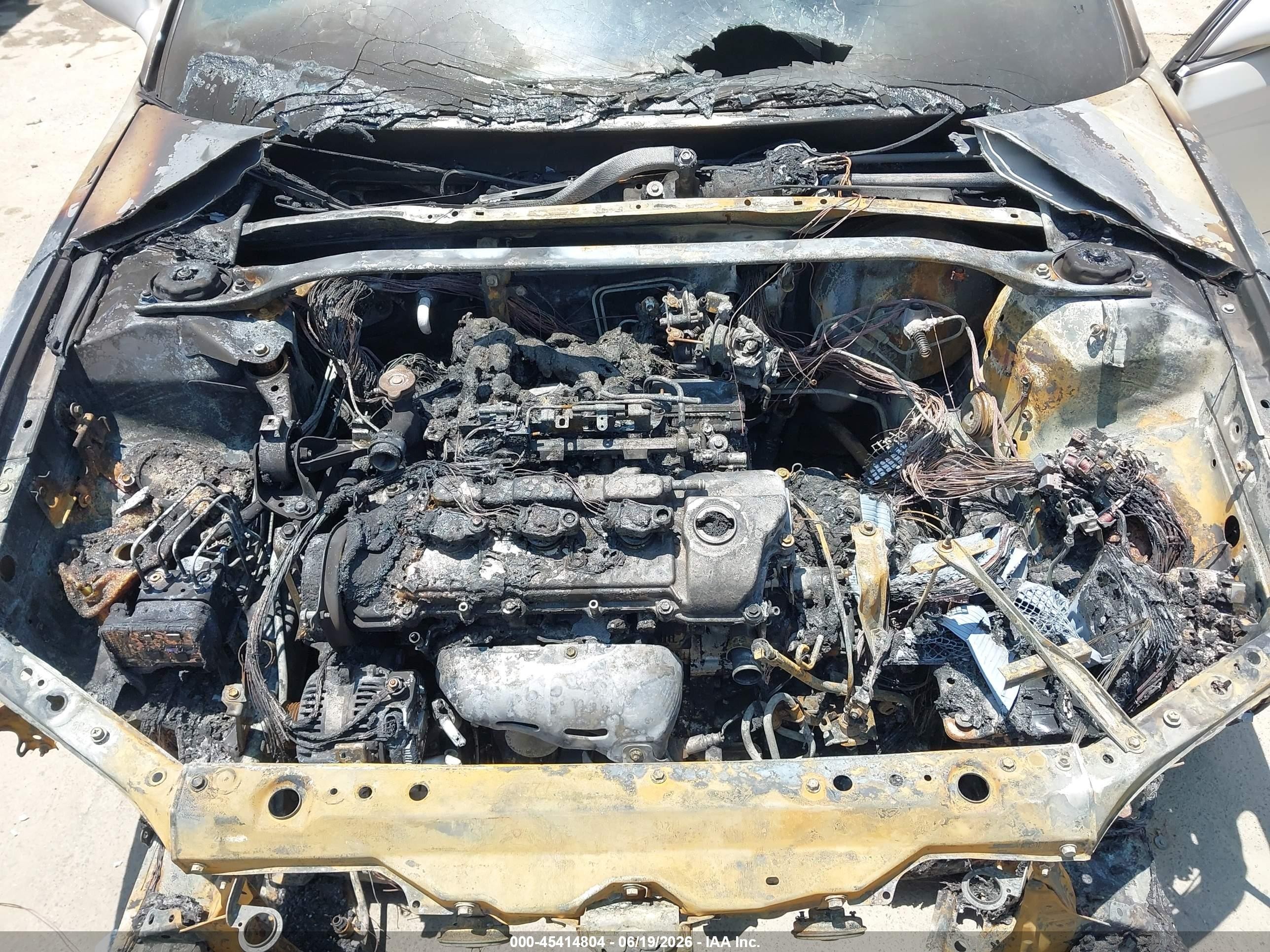 2003 Lexus Es 300   Silver vin: JTHBF30G330131271