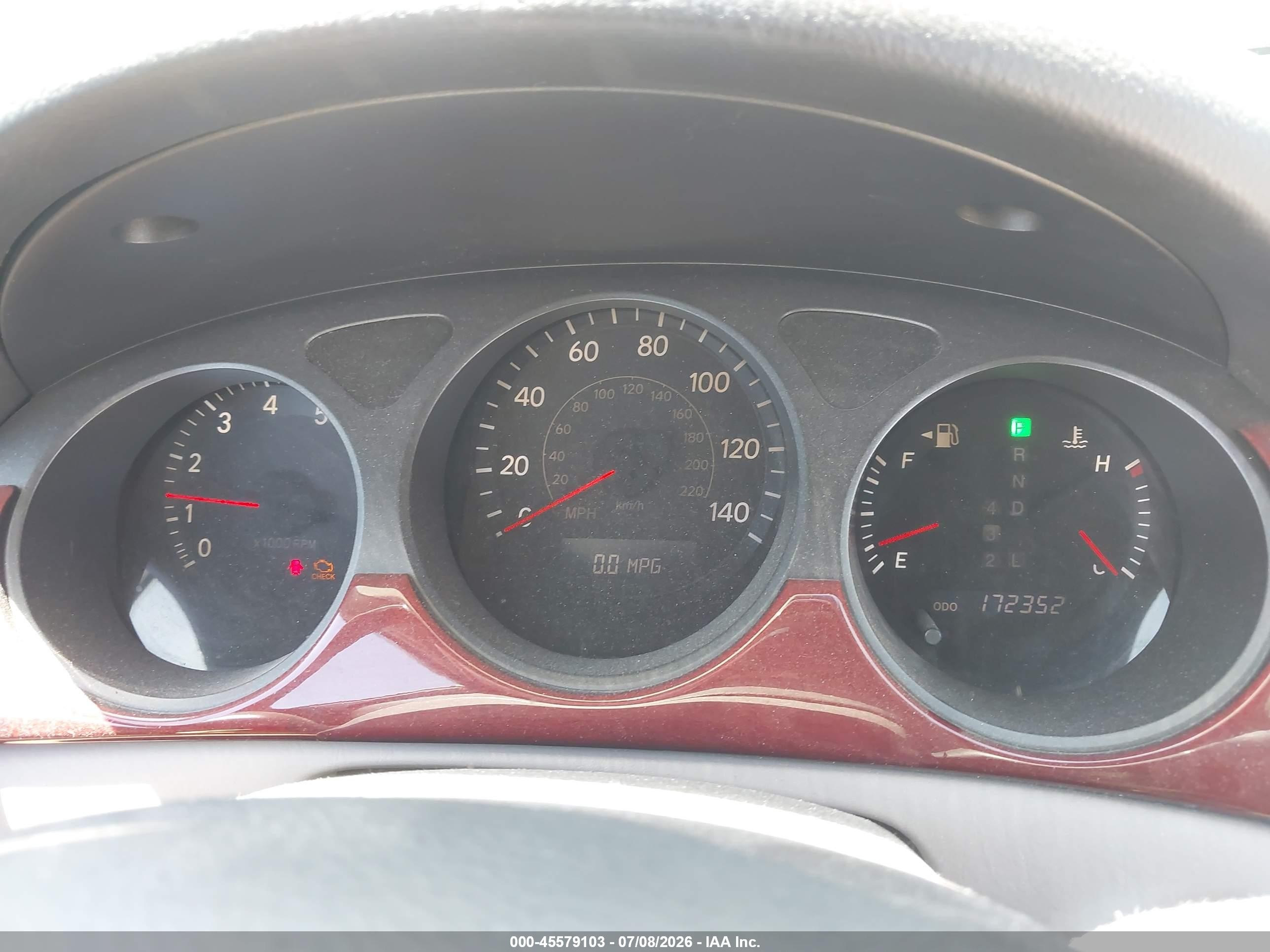 2003 Lexus Es 300   Серебряный vin: JTHBF30G330138690