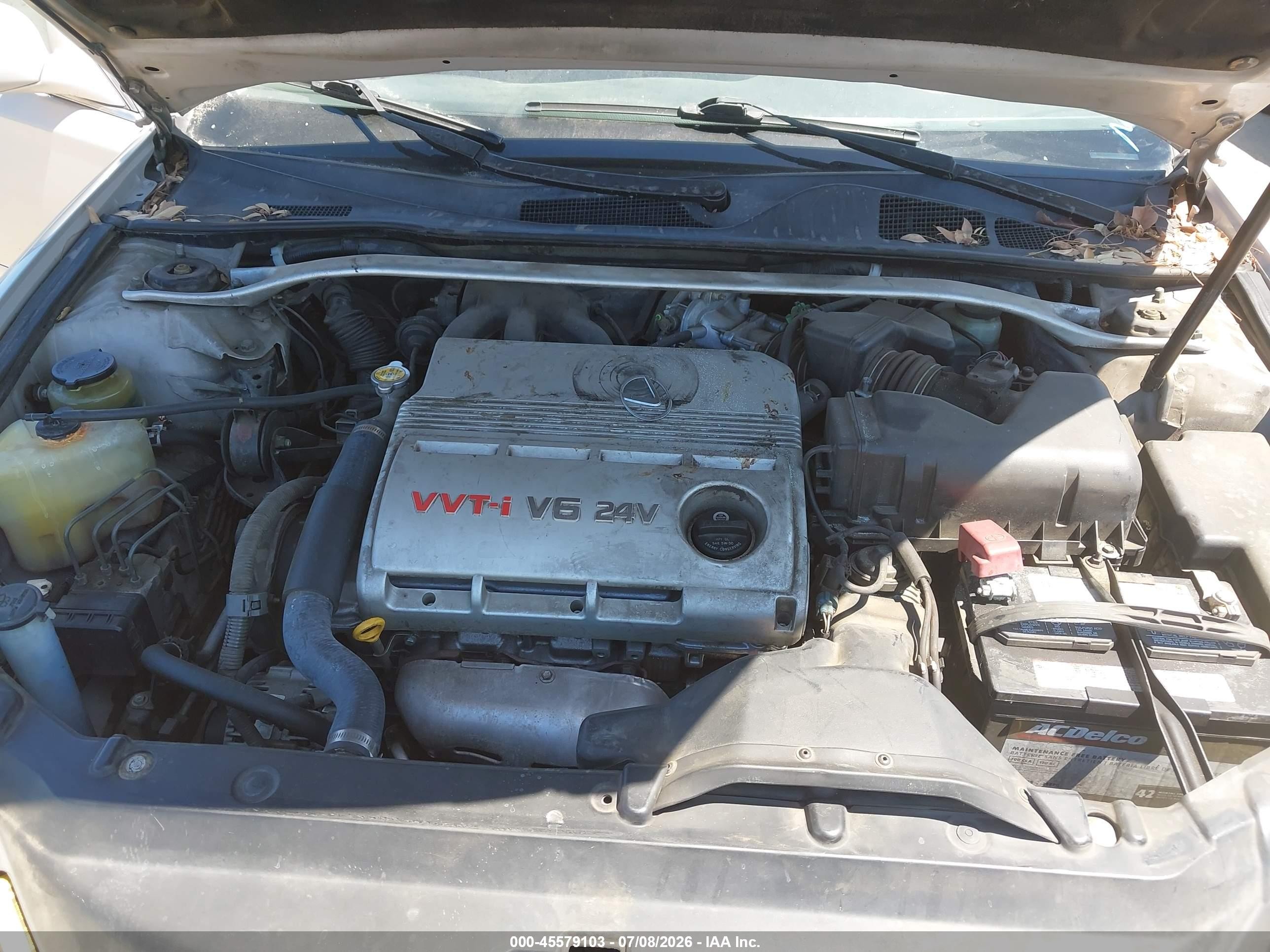 2003 Lexus Es 300   Серебряный vin: JTHBF30G330138690