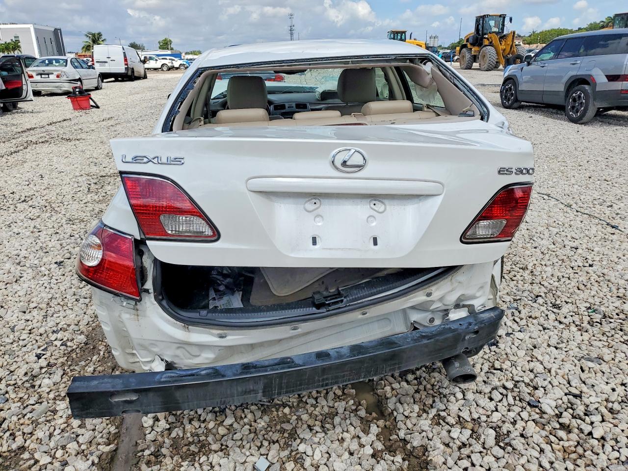 2003 Lexus Es 300 Белый vin: JTHBF30G330148913