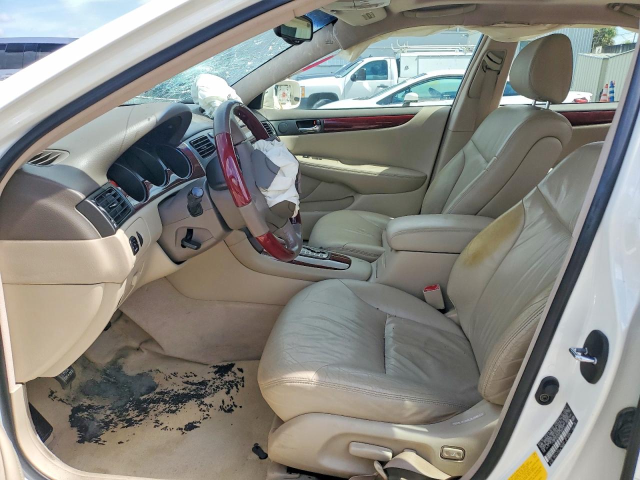 2003 Lexus Es 300 Белый vin: JTHBF30G330148913