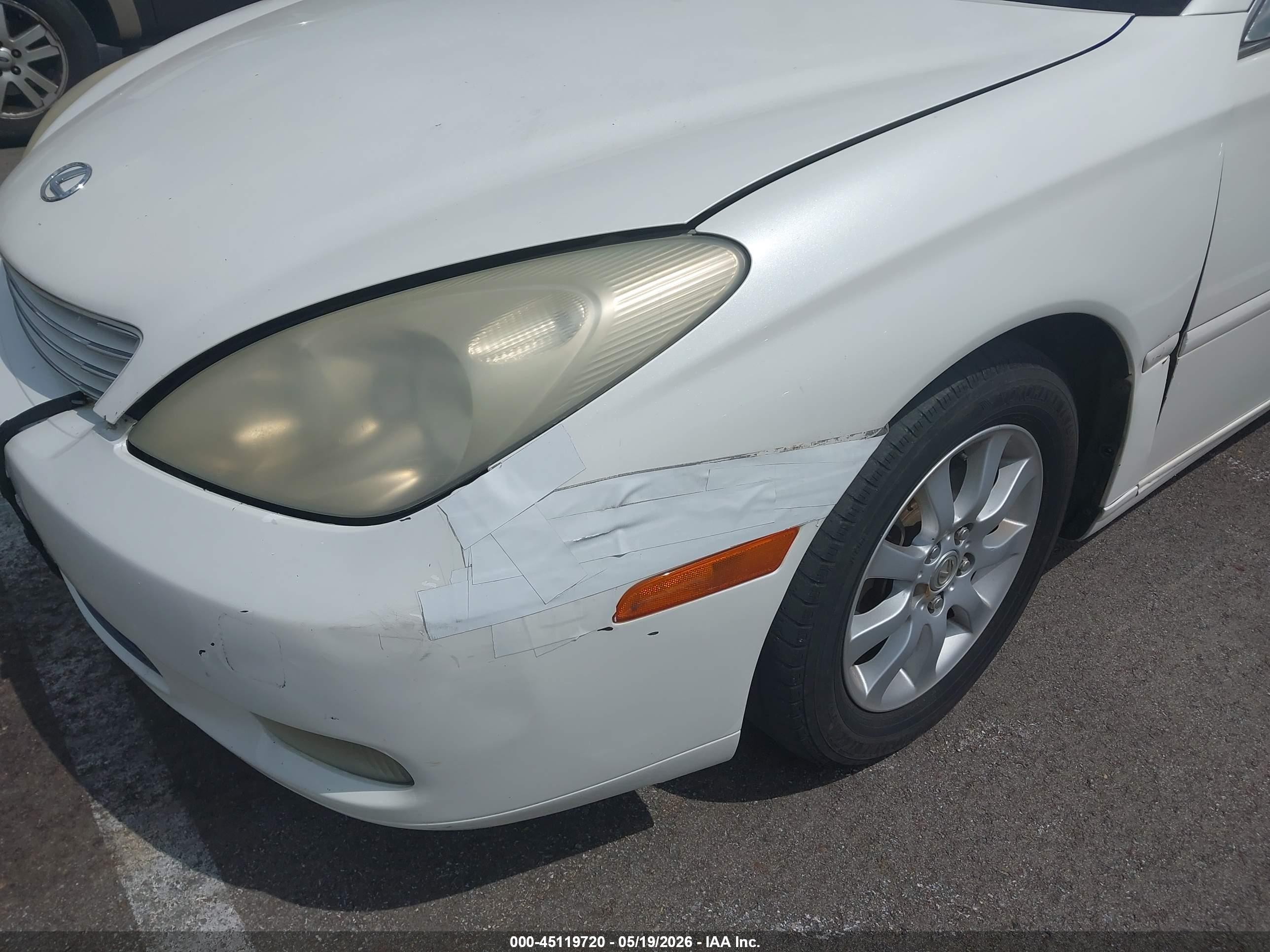 2003 Lexus Es 300   White vin: JTHBF30G336004257