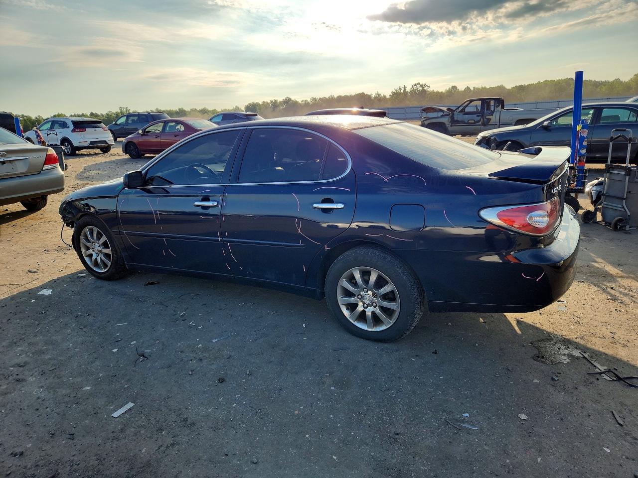 2003 Lexus Es 300 Синий vin: JTHBF30G336007790