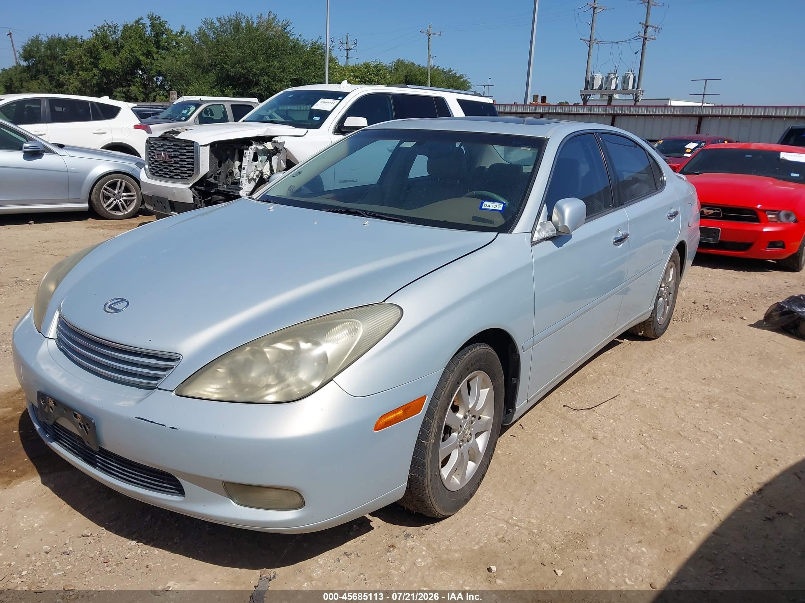 2003 Lexus Es 300   Light Blue vin: JTHBF30G336008292