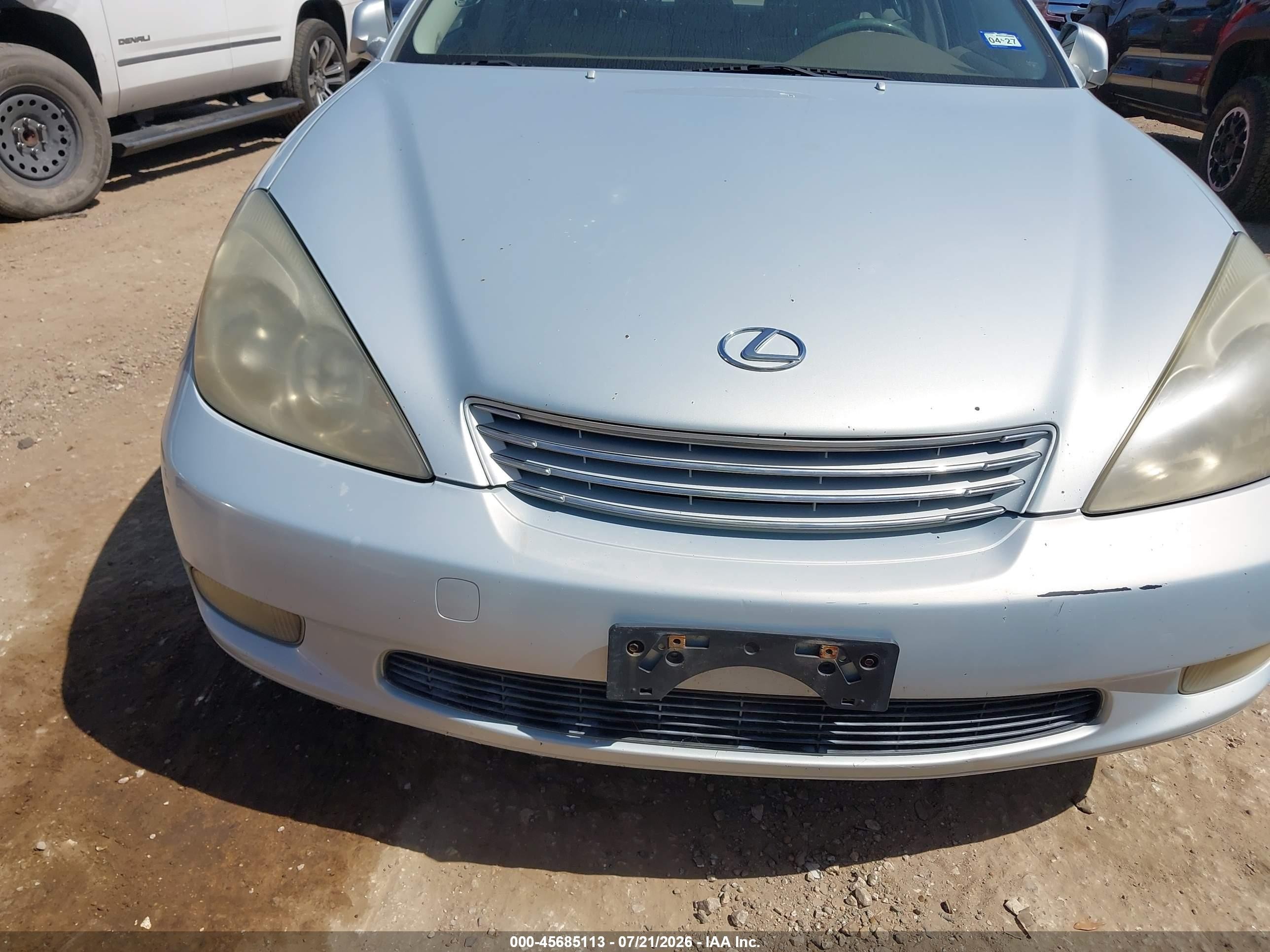 2003 Lexus Es 300   Light Blue vin: JTHBF30G336008292