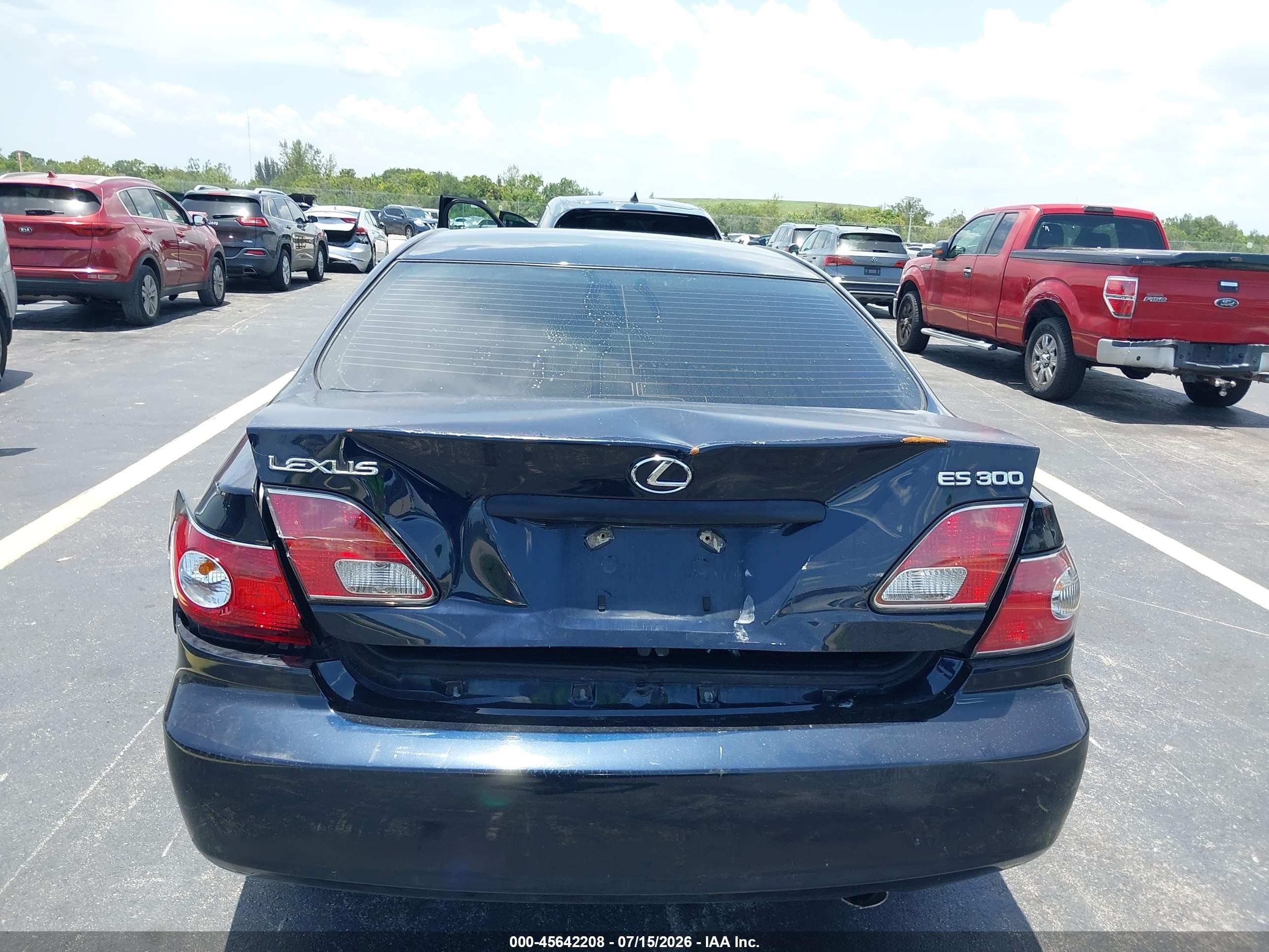 2003 Lexus Es 300   Blue vin: JTHBF30G336009622