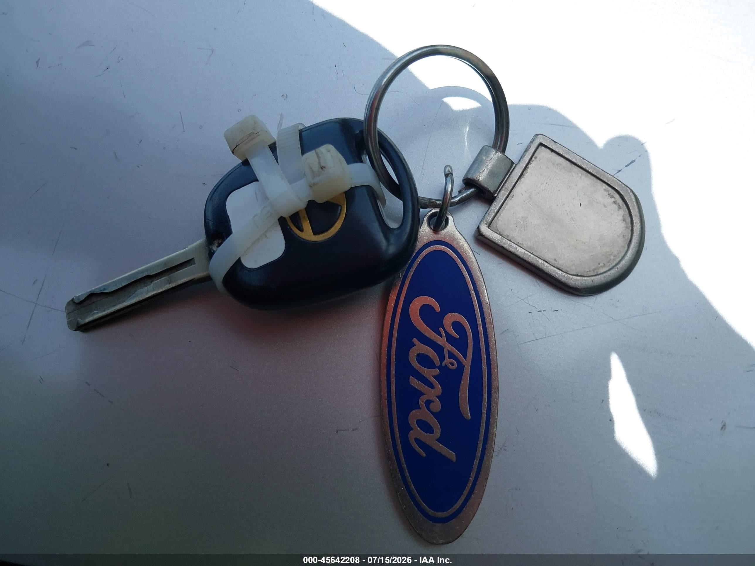 2003 Lexus Es 300   Blue vin: JTHBF30G336009622