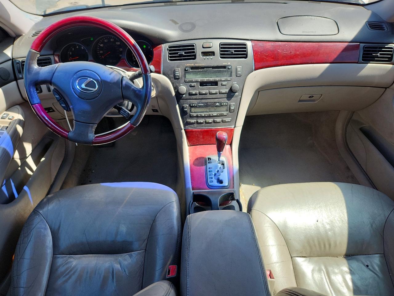 2003 Lexus Es 300 Бежевый vin: JTHBF30G336009992