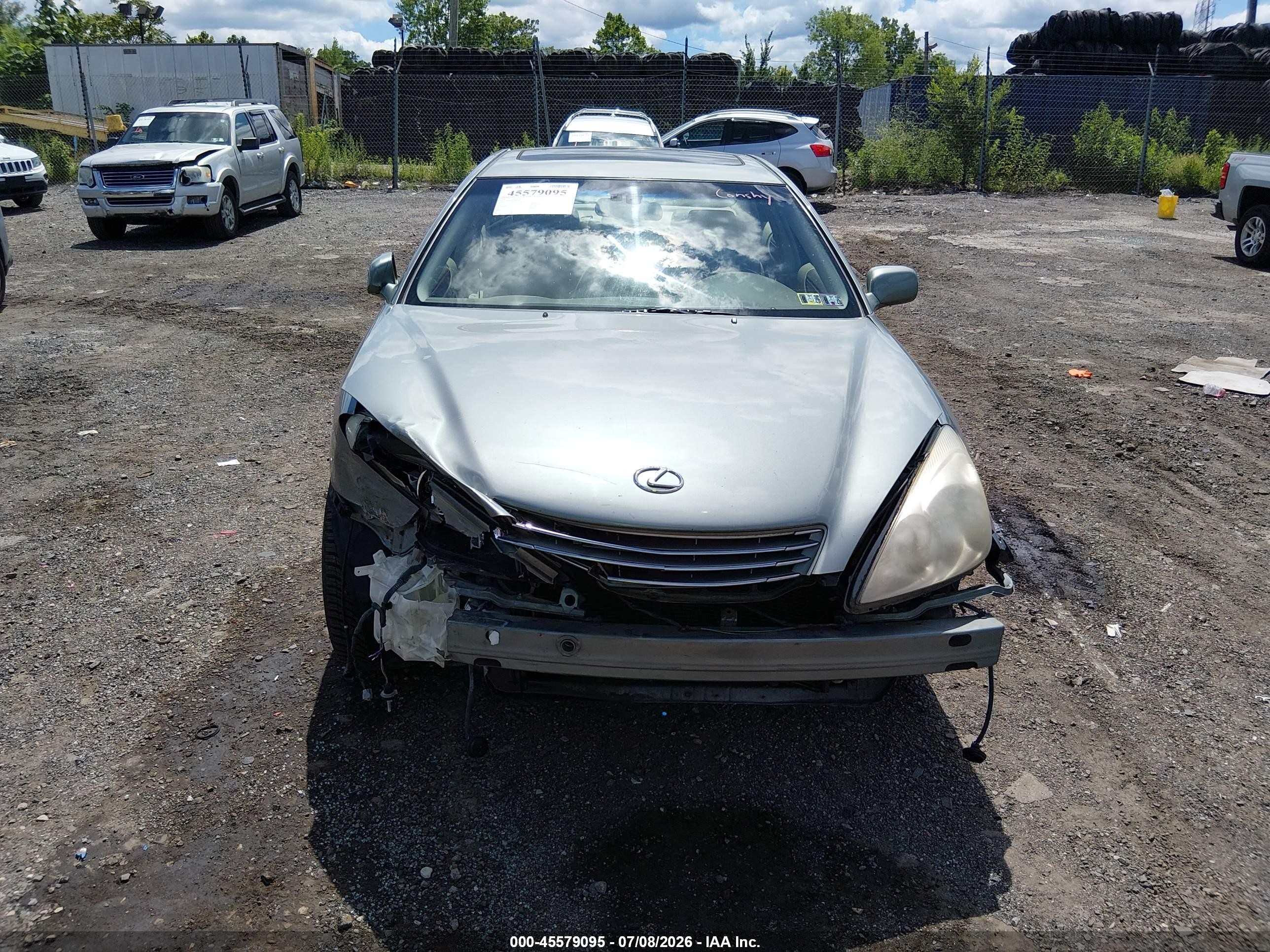 2003 Lexus Es 300   Бежевый vin: JTHBF30G336016294