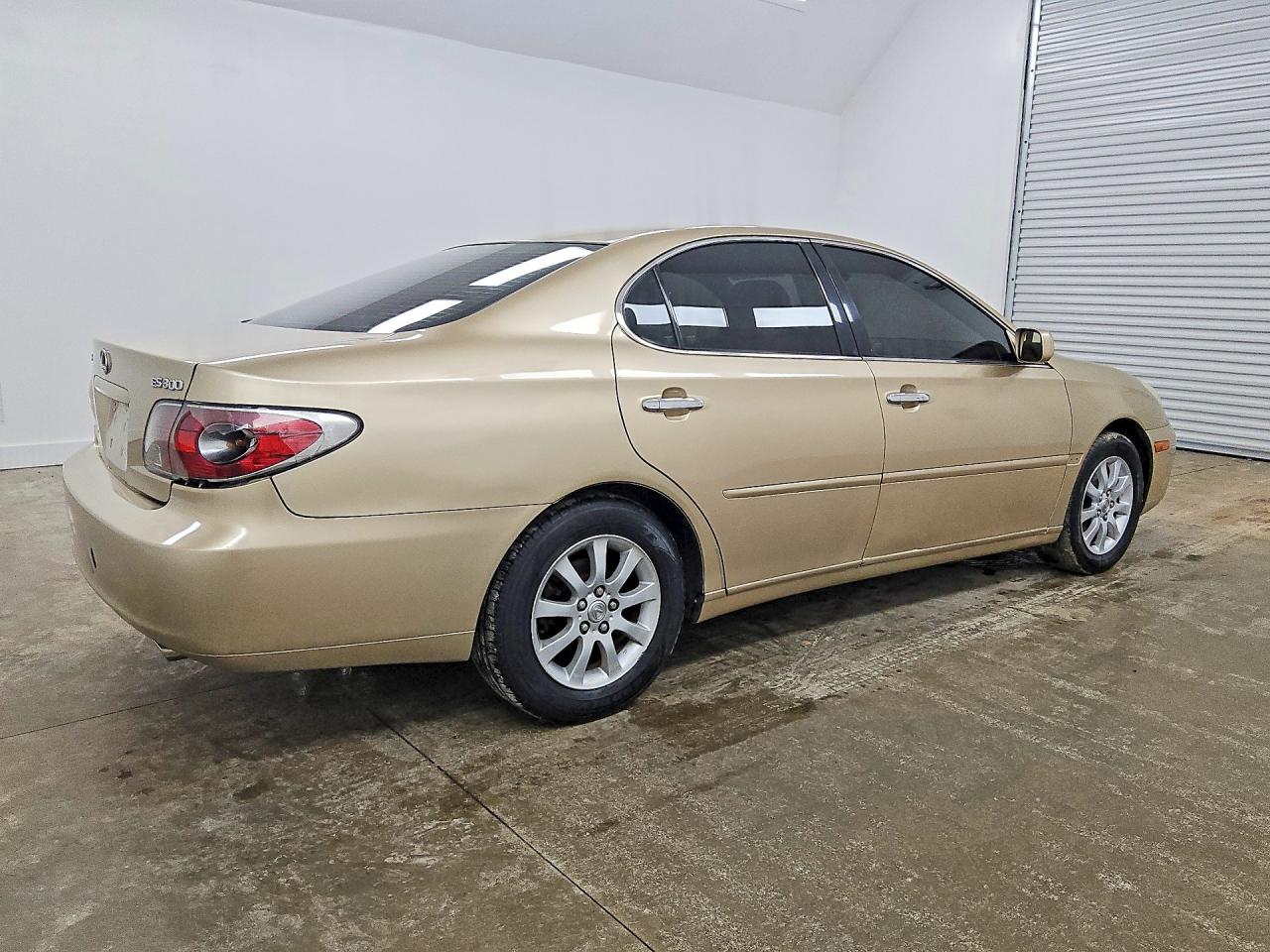 2002 Lexus Es 300 Tan vin: JTHBF30G420049676