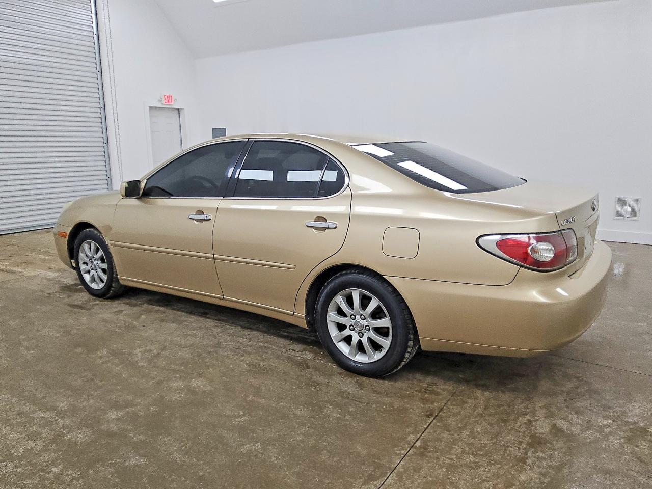 2002 Lexus Es 300 Tan vin: JTHBF30G420049676